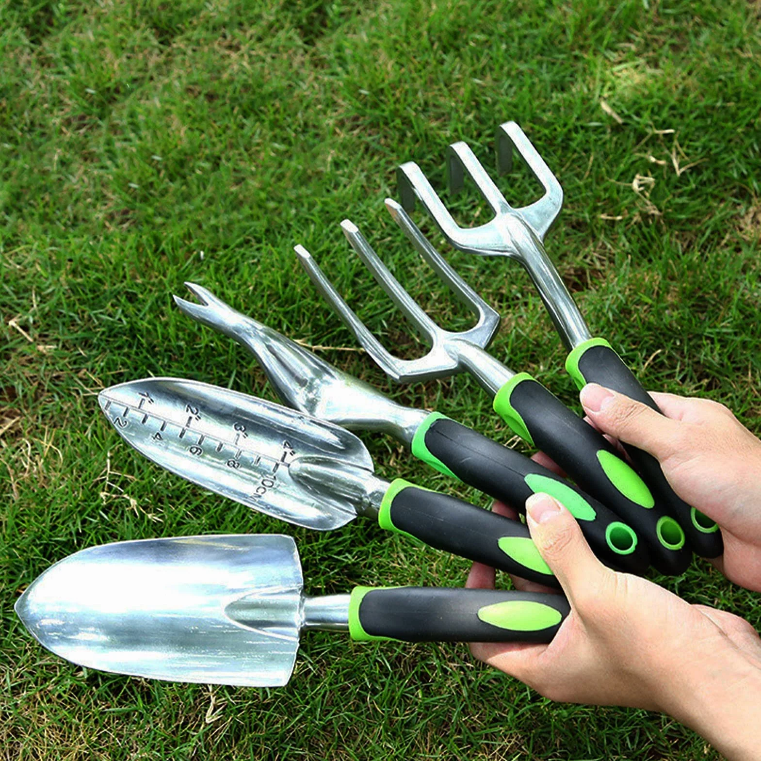 Jauhmui 9-częściowy aluminiowy zestaw narzędzi ogrodowych z torbą do przechowywania, ergonomiczne drewniane uchwyty, idealny do ogrodnictwa