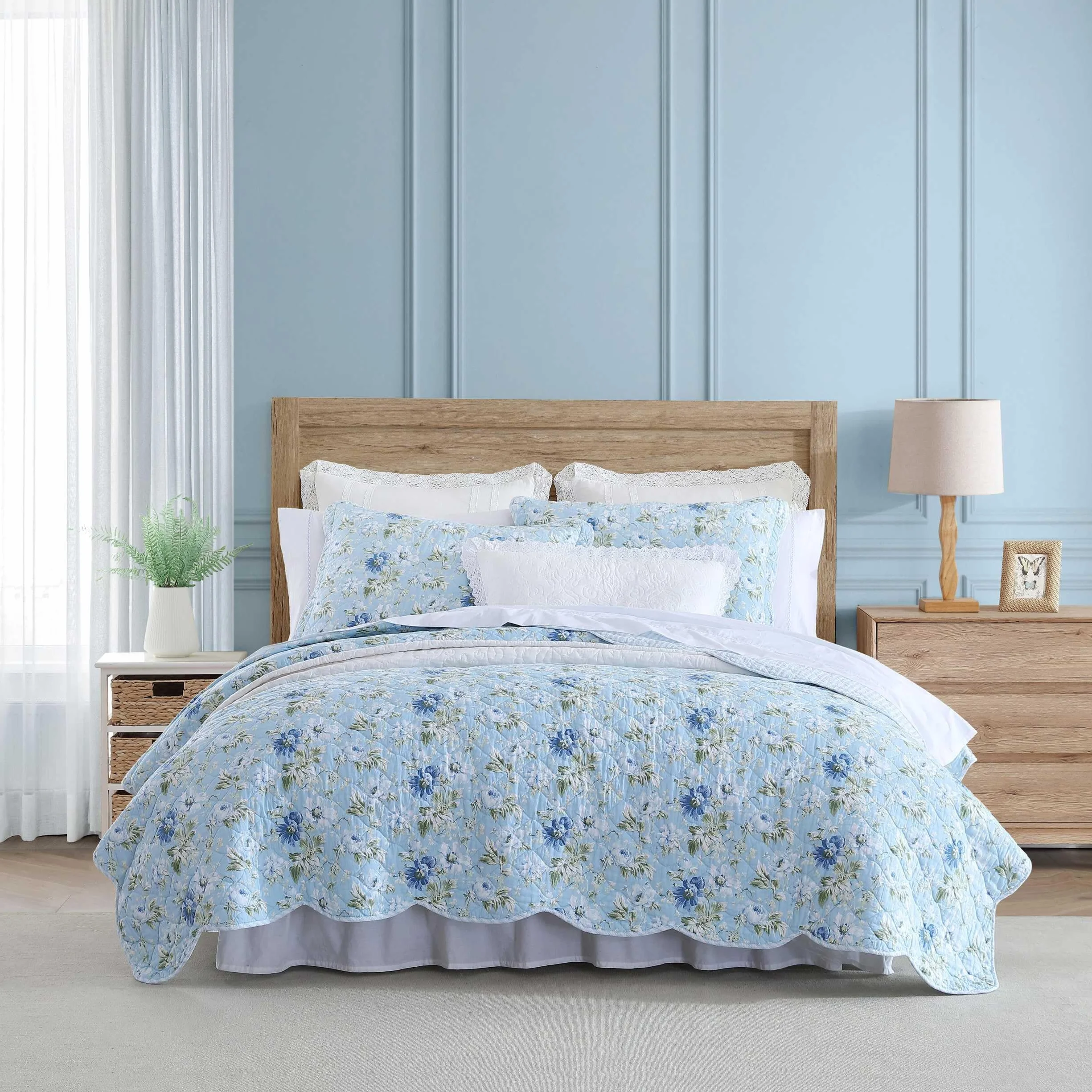 Laura Ashley - Zestaw kołder, super miękka pościel z pasującymi poszewkami na brzegi (Peony Garden Blue, Full/Queen)
