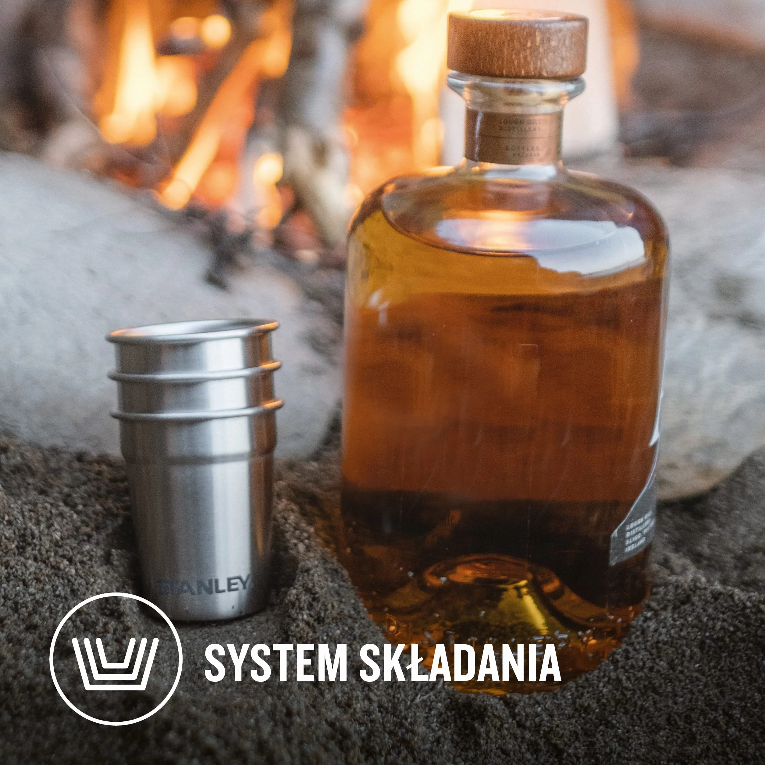 Stanley 1913 Adventure Pre-Party Shot Glass + Flask Set Matte Black Stal nierdzewna Bez BPA Zestaw podarunkowy