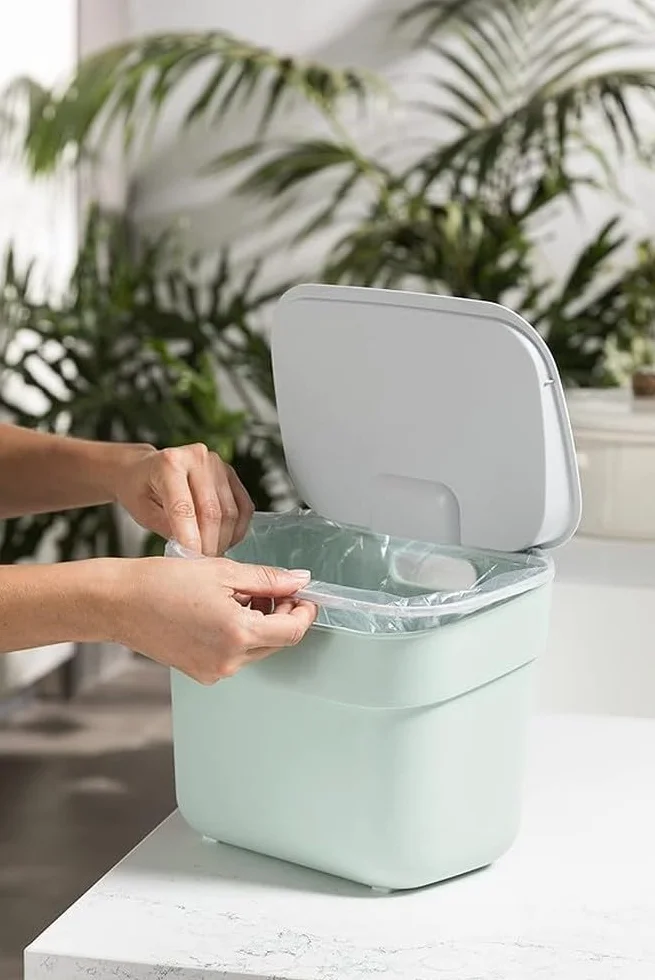 CURVER Kosz na śmieci 5 l "Ready To Collect" - nadaje się do kompostu - z uchwytem ściennym lub drzwiowym - kuchnia, łazienka, pralnia - 100% recykling - zielony