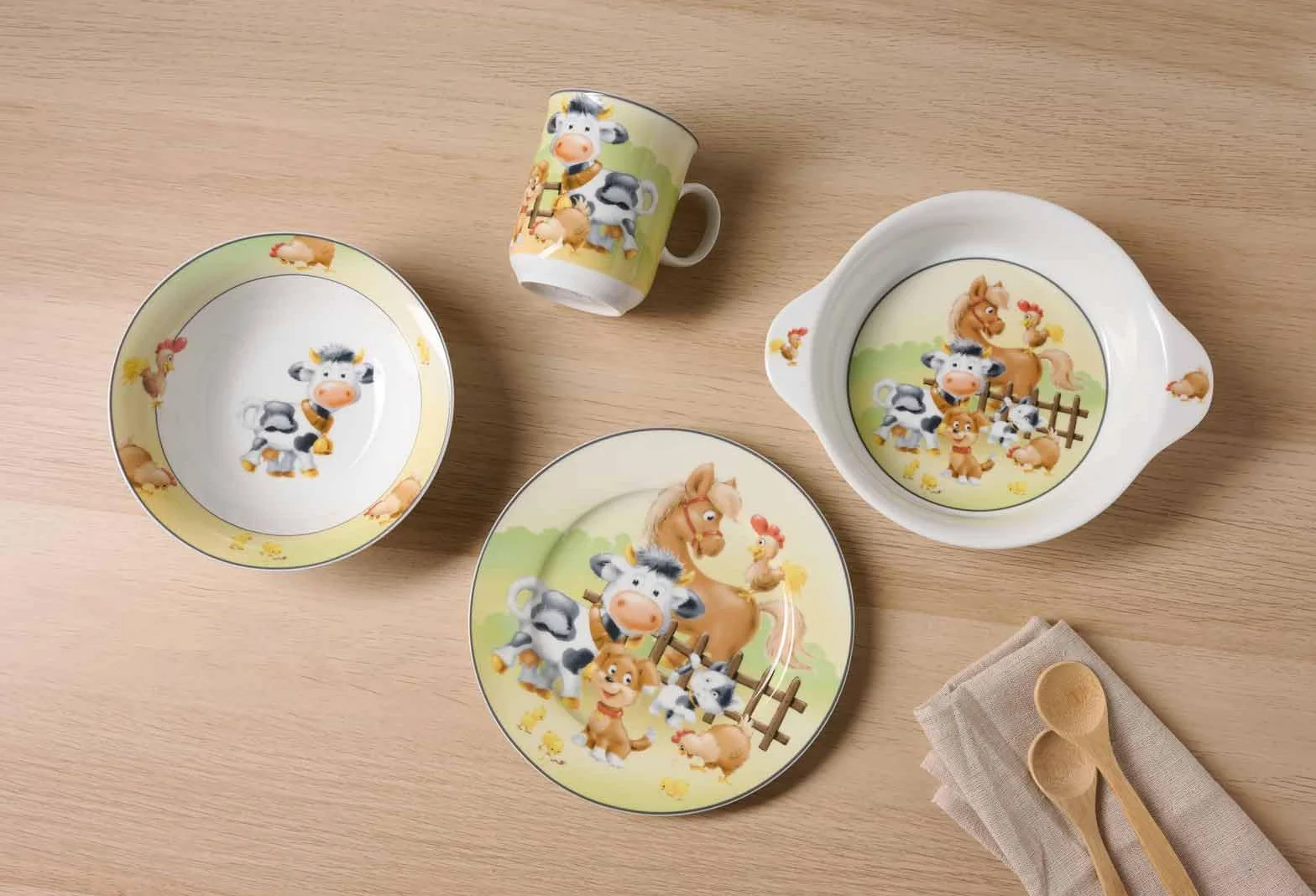 Ritzenhoff & Breker Zestaw naczyń dla dzieci 3-częściowy porcelana kolorowy kubek 270 ml talerz 19 cm miska 450 ml zwierzęta gospodarstwa