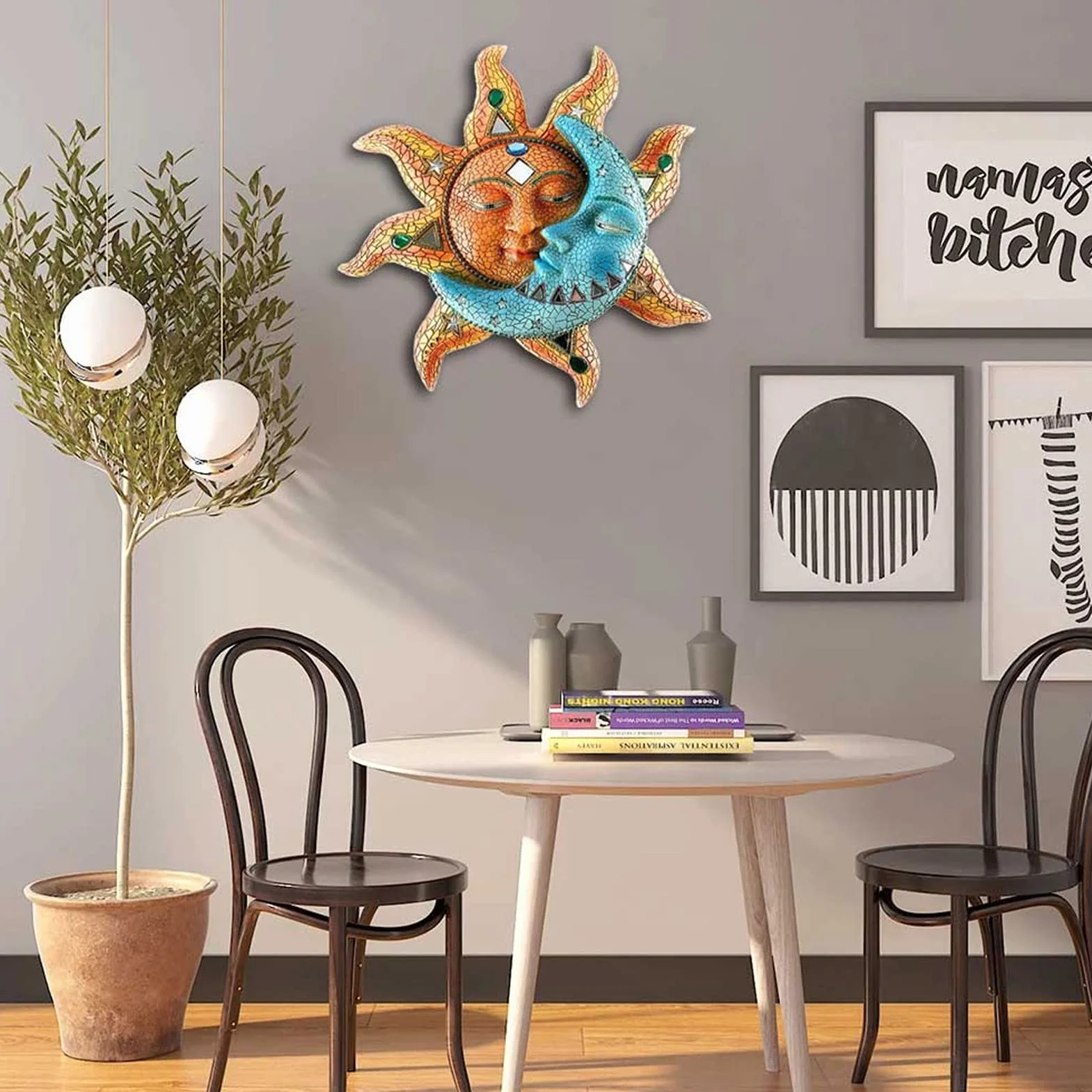 Metalowa dekoracja ścienna Sun Moon, kreatywne rzeźby ścienne wewnątrz i na zewnątrz Słońce i księżyc Wiszące ozdoby Wystrój dla domu Salon Sypialnia Kawiarnia Ogród,40x40cm/15.7"x15.7"