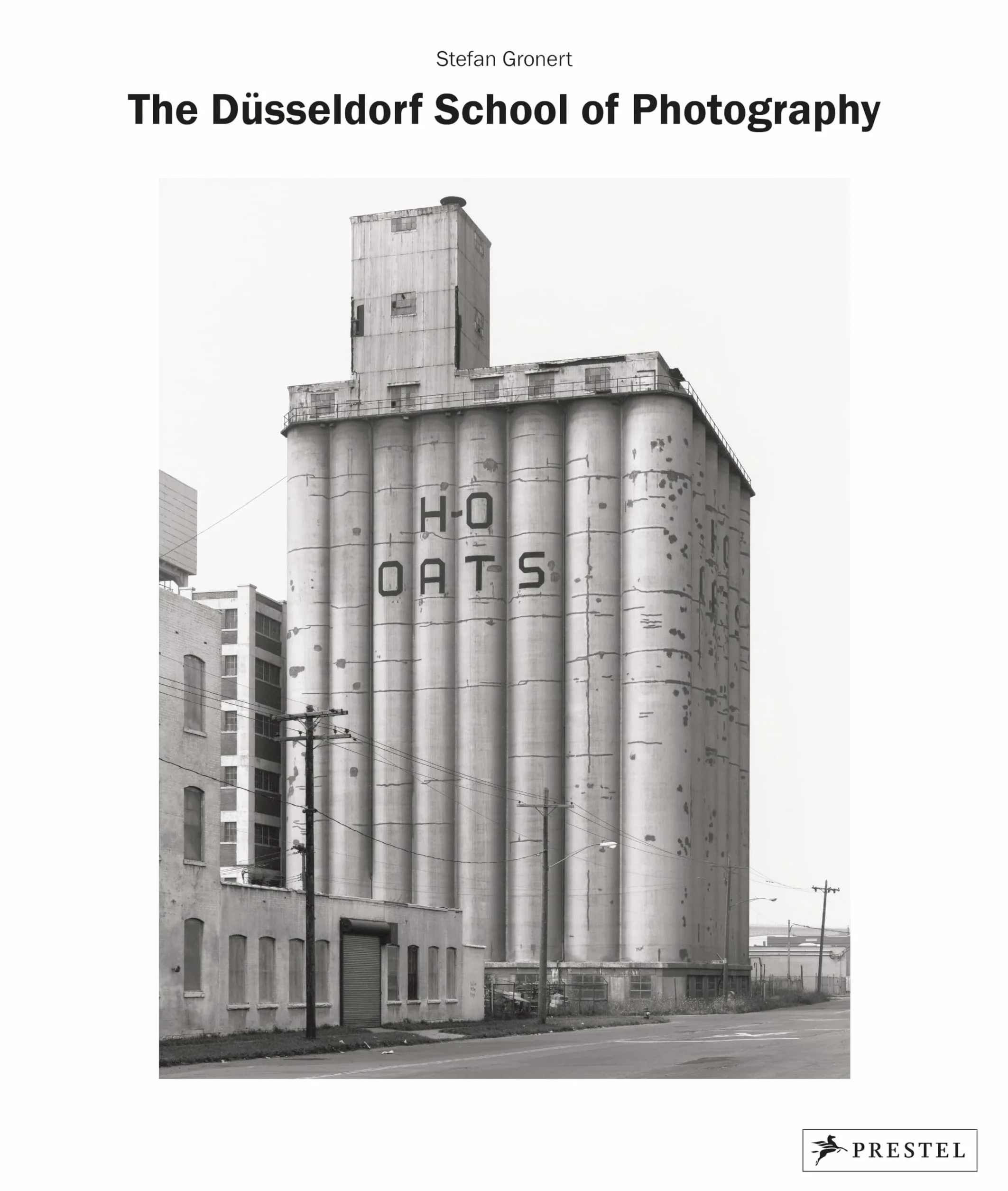 The DUsseldorf School Of Photography /anglais