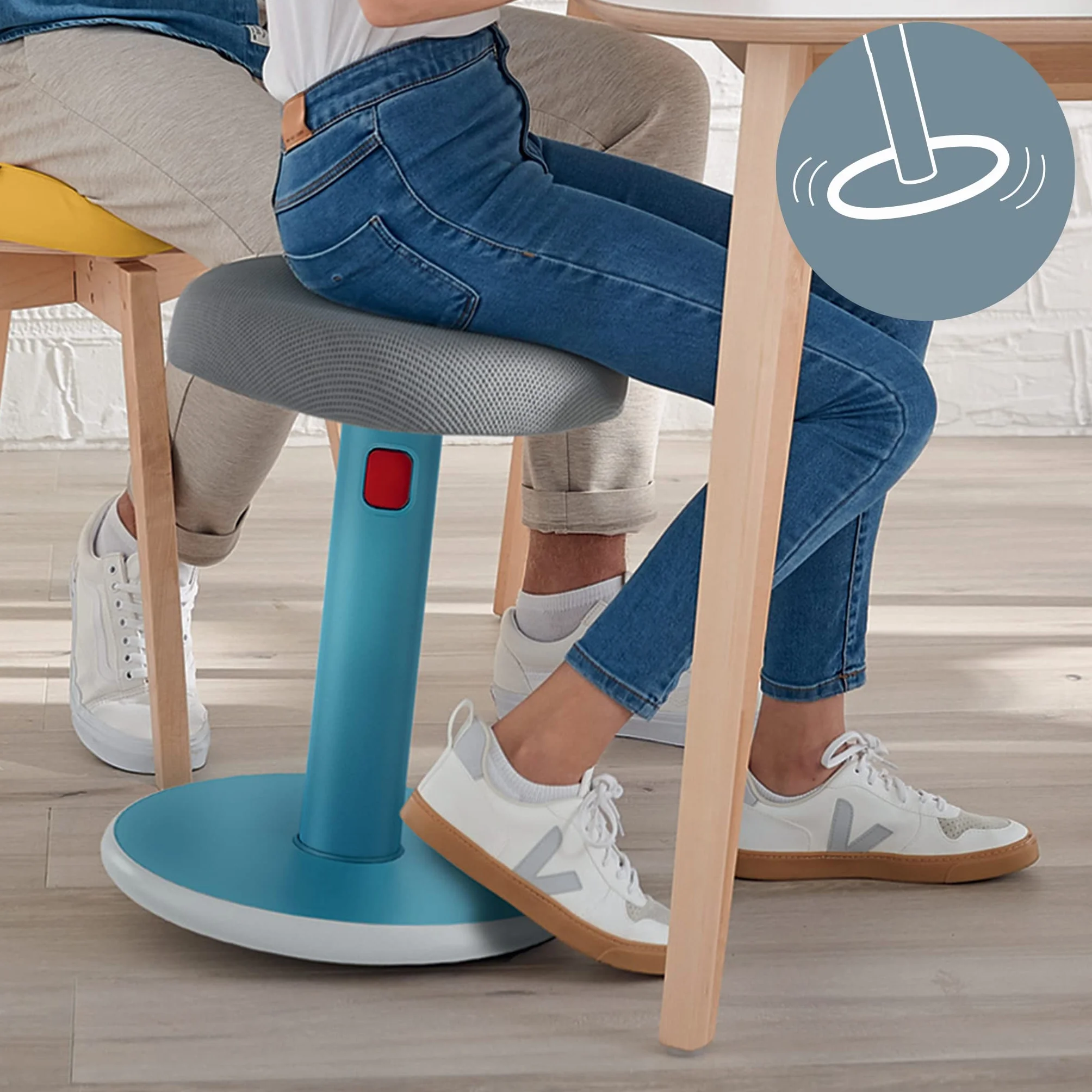 Leitz, Stołek do Aktywnego Siedzenia i Stania Leitz Ergo Cosy, do Biura, Regulacja Wysokości 46–79 cm, Kolor Morski Niebieski (65180061)
