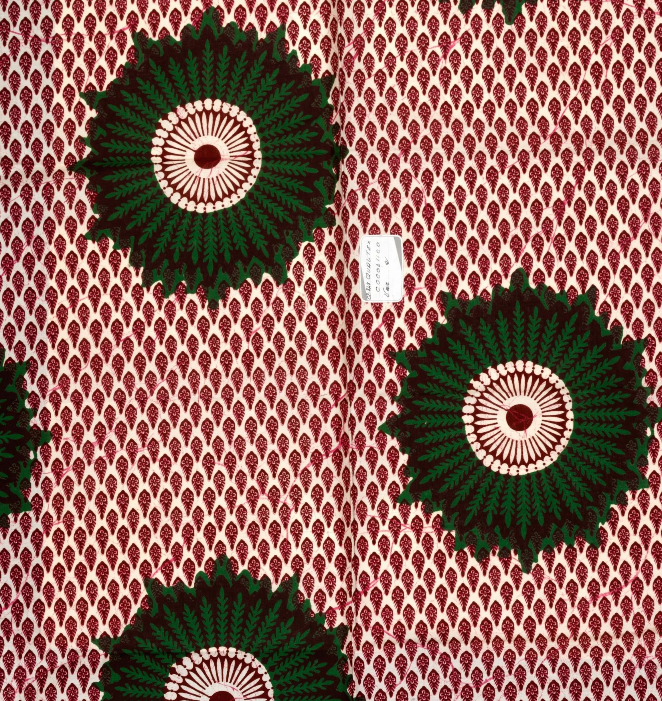 The book of Printed Fabrics: From the 16th century until today
