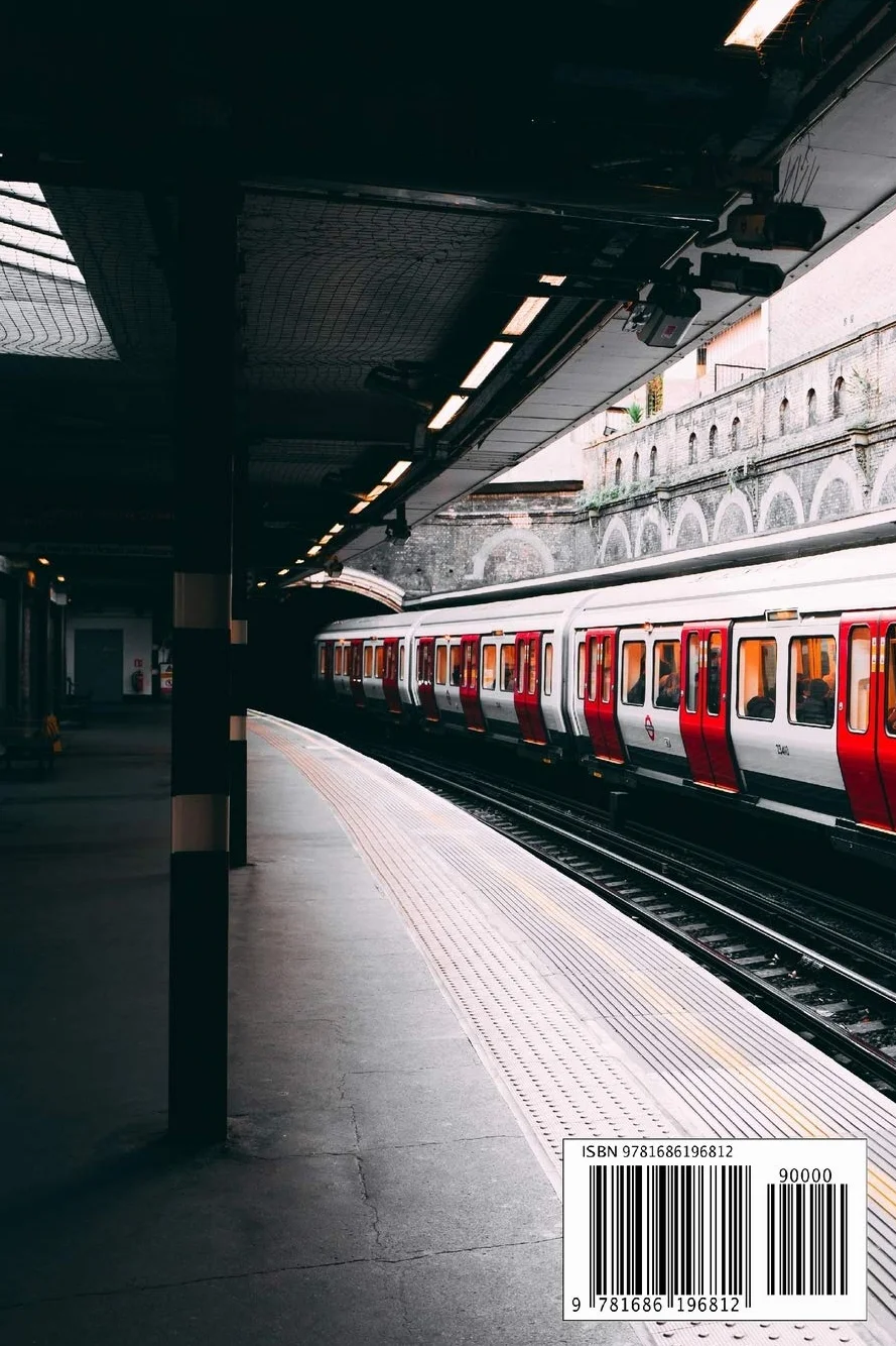 London: Underground Train Notebook Travel Journal for London Lovers, 120 lined pages (6 x 9 inches)