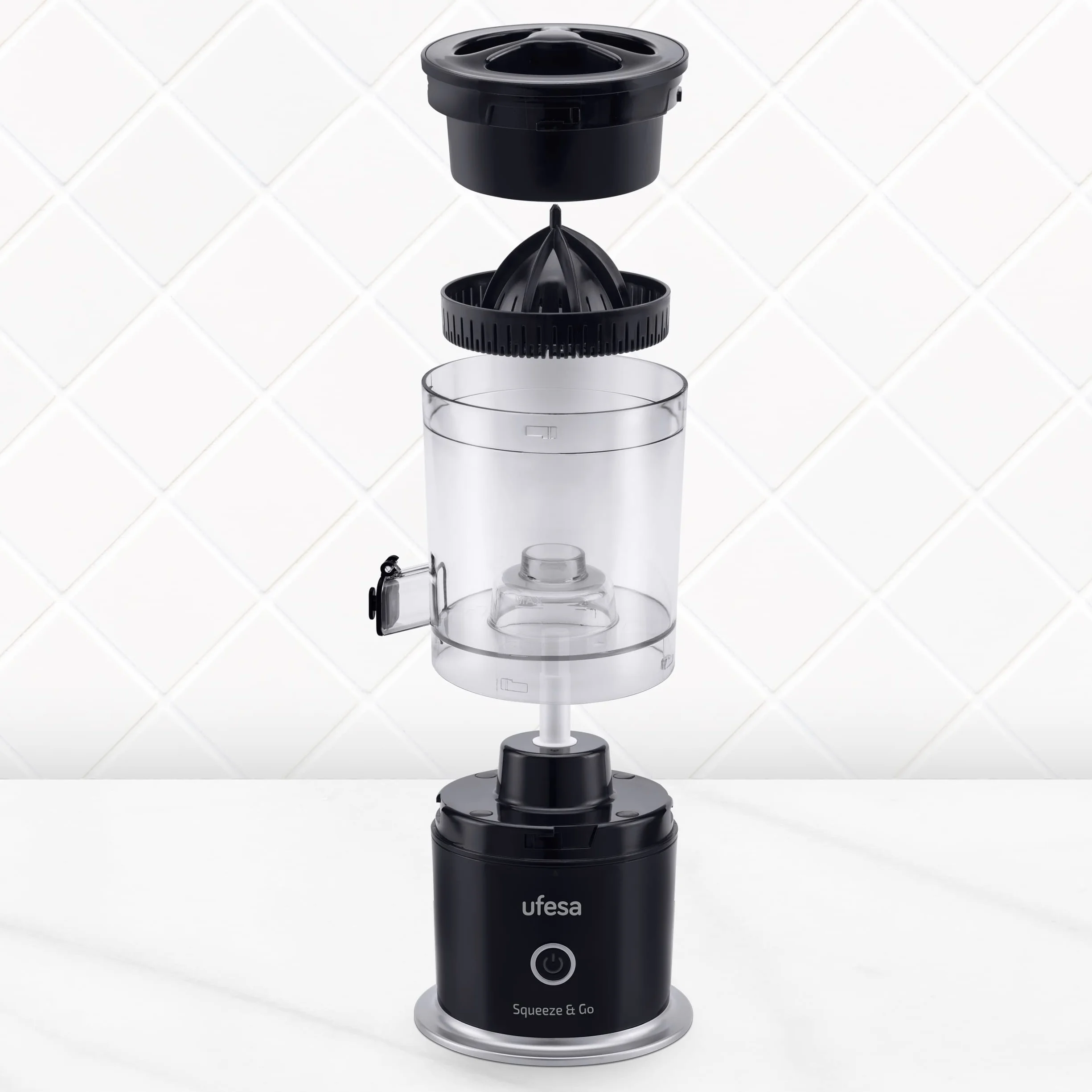 Ufesa Squeeze & Go Citrus Squeezer elektryczny ładowalny USB-C przenośny wyciskacz pomarańczowy limonka bateria 1500 mAh 220 ml bez BPA