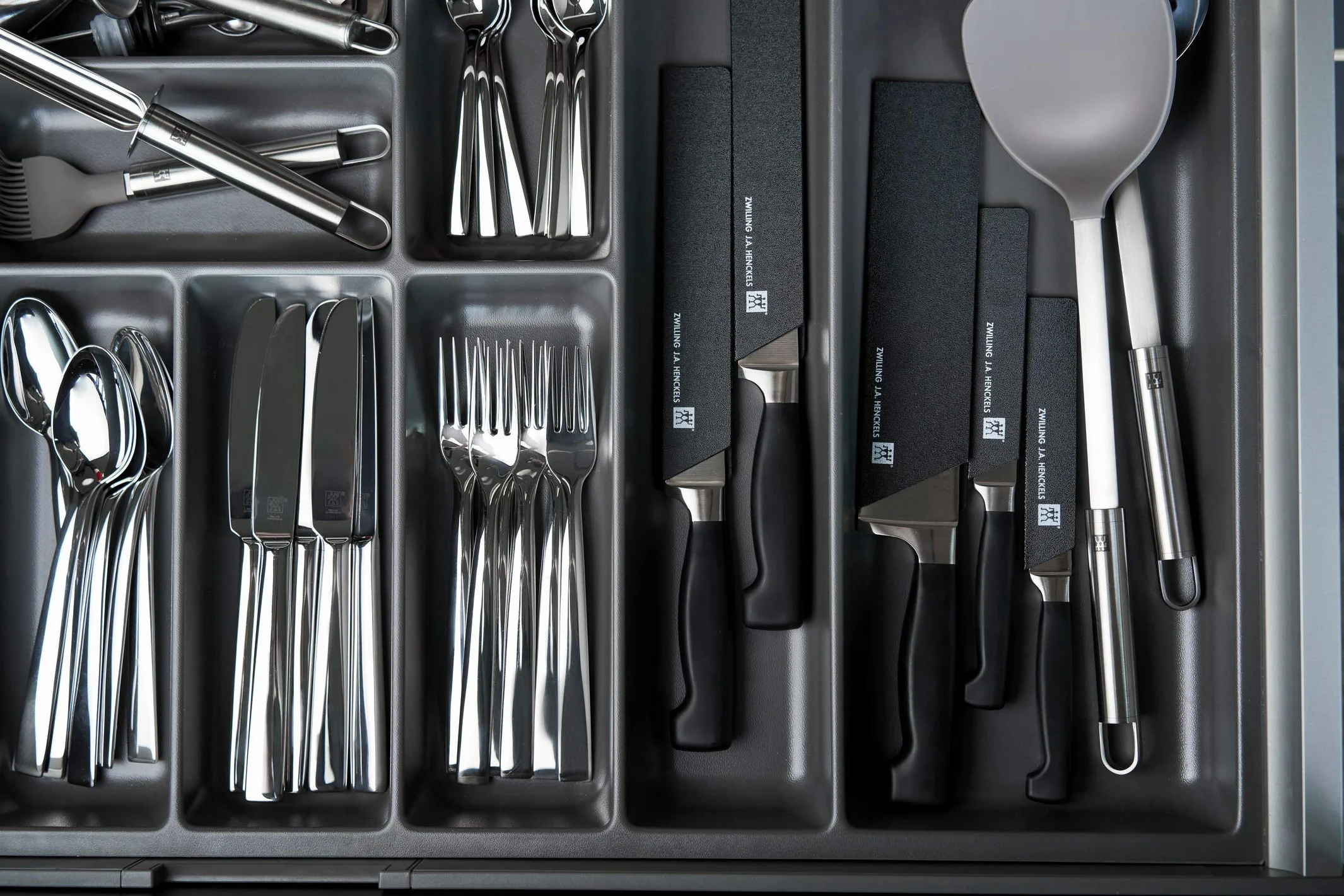 ZWILLING Osłona na akcesoria, 14 cm, czarna