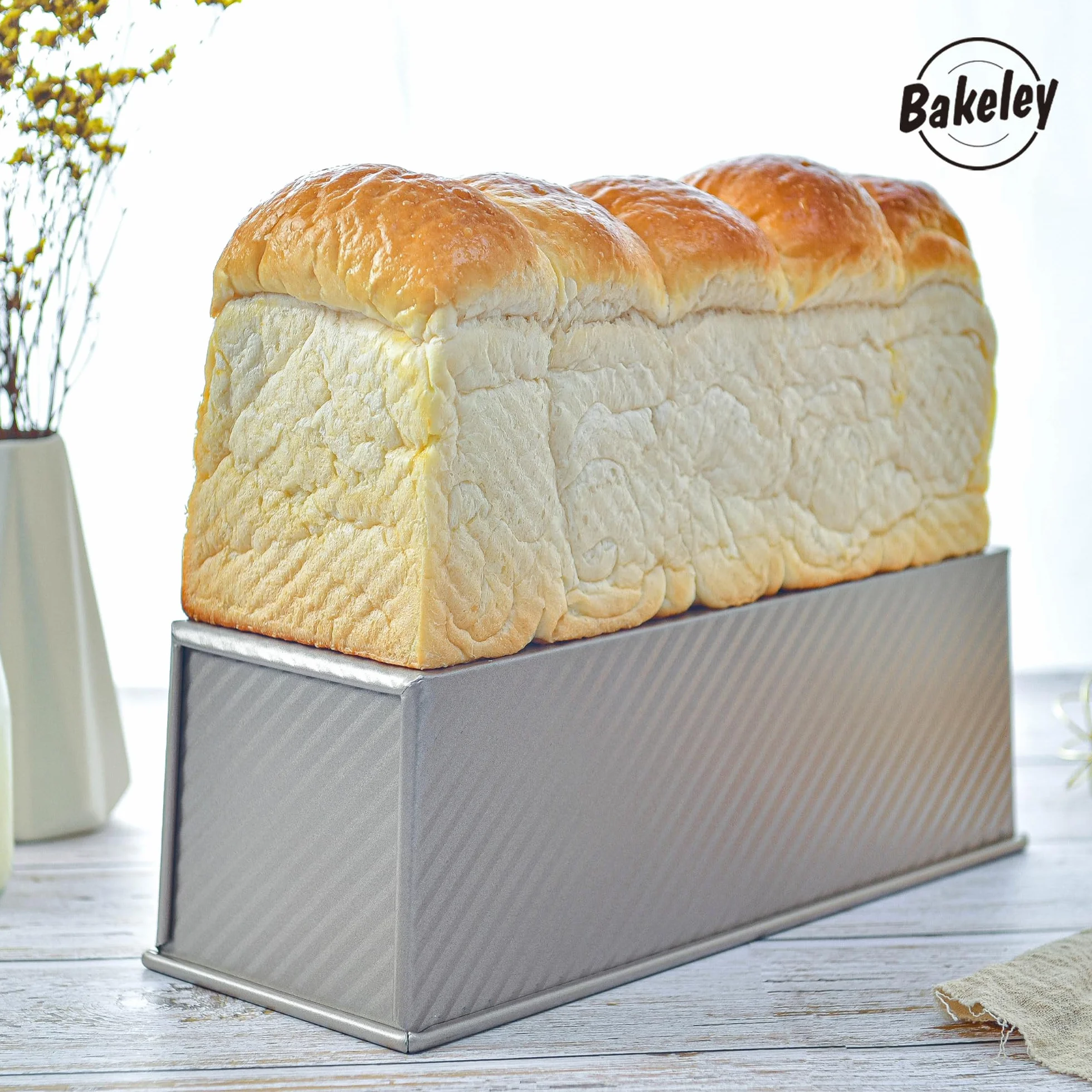Forma do chleba Pullman z pokrywką 1 kg, stal węglowa, nieprzywierająca, prostokątna, falista, szampańskie złoto
