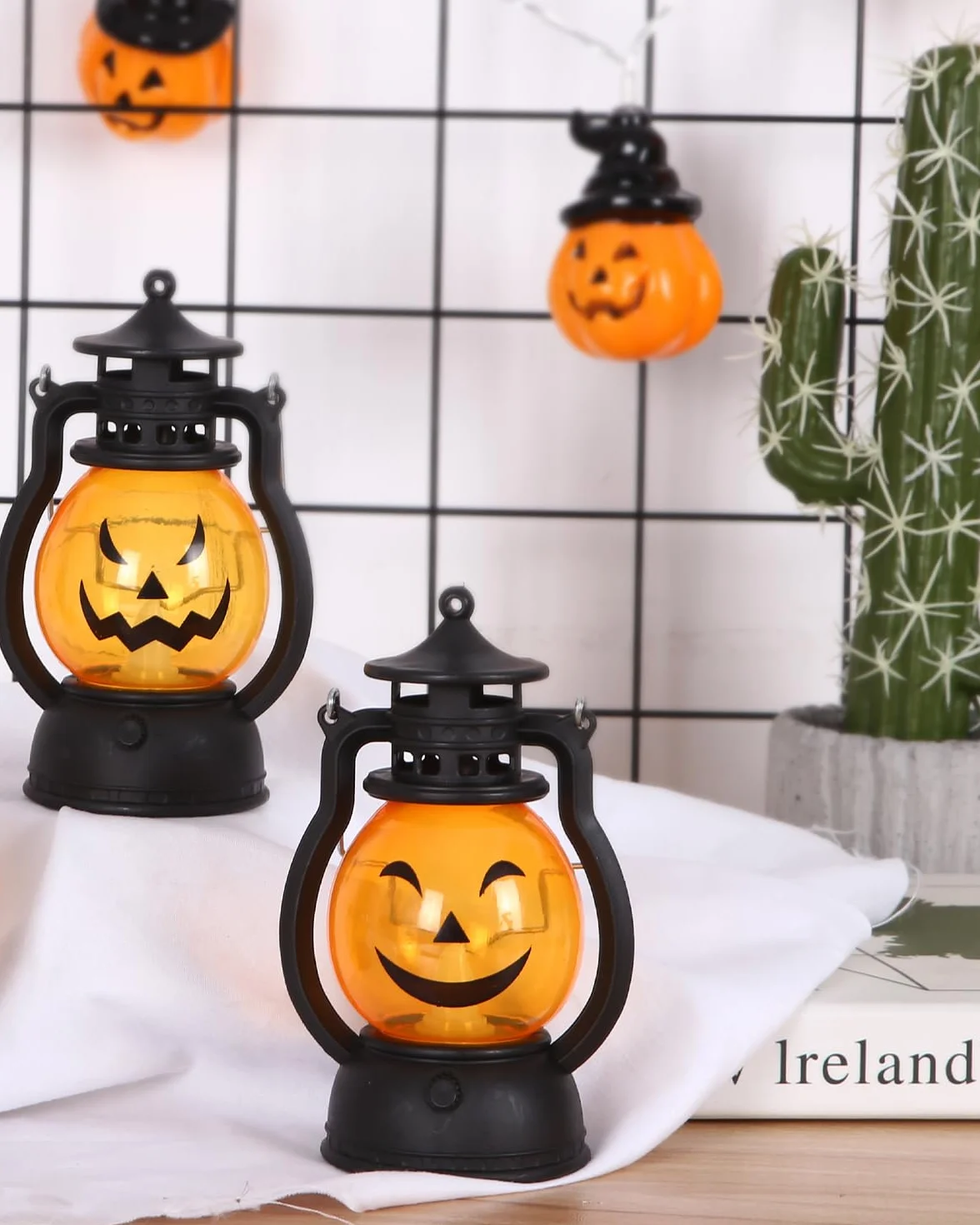 Latarnia dyniowa Halloween Lampa stołowa, Latarnia w stylu vintage, dynia, 6 szt, przenośne latarnie LED, dynia z różnymi akcentami, dekoracja na Halloween