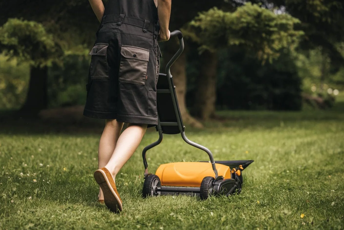 Fiskars Staysharp Kosiarka Bezprzewodowa, Czarny/Pomarańczowy/Srebrny, 46 cm