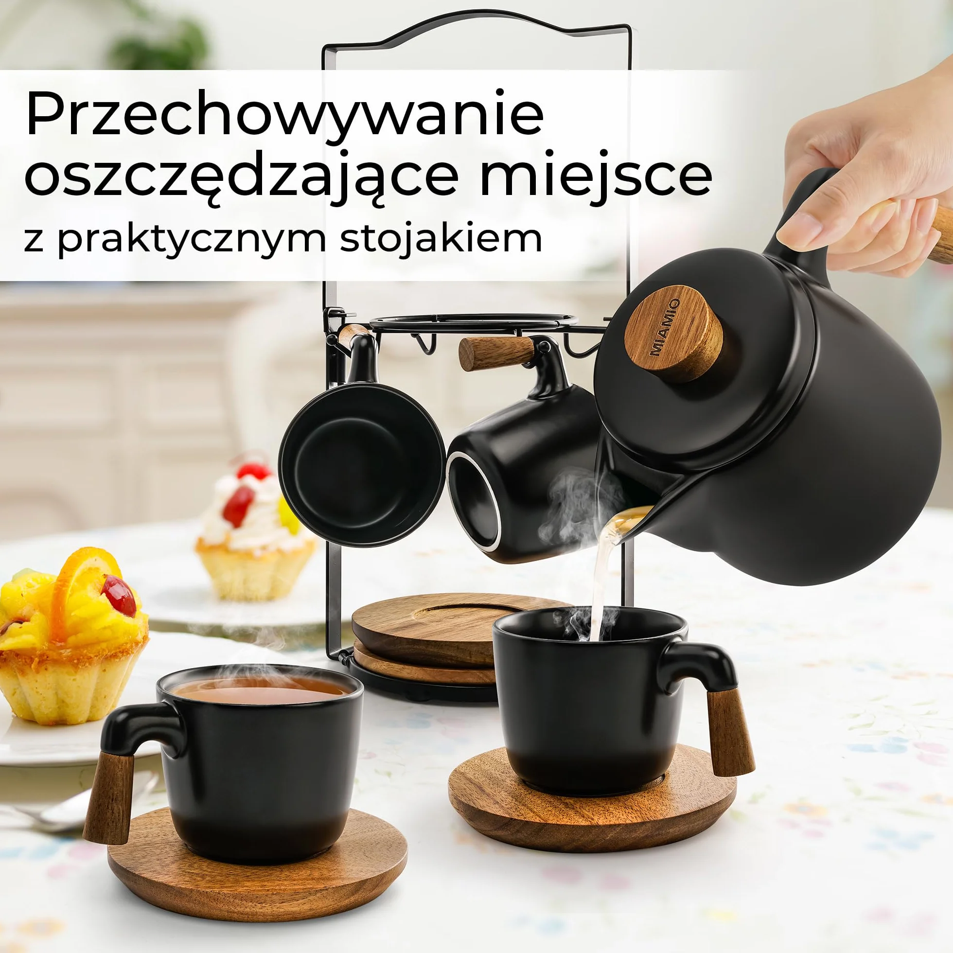 MIAMIO Ceramiczny zestaw dzbanka do herbaty 970 ml z zaparzaczem i kubkami/sitkiem do herbaty, 4 ceramiczne kubki do herbaty (293 g), bambusowe spodki/uchwyt do domu i biura (czarny)