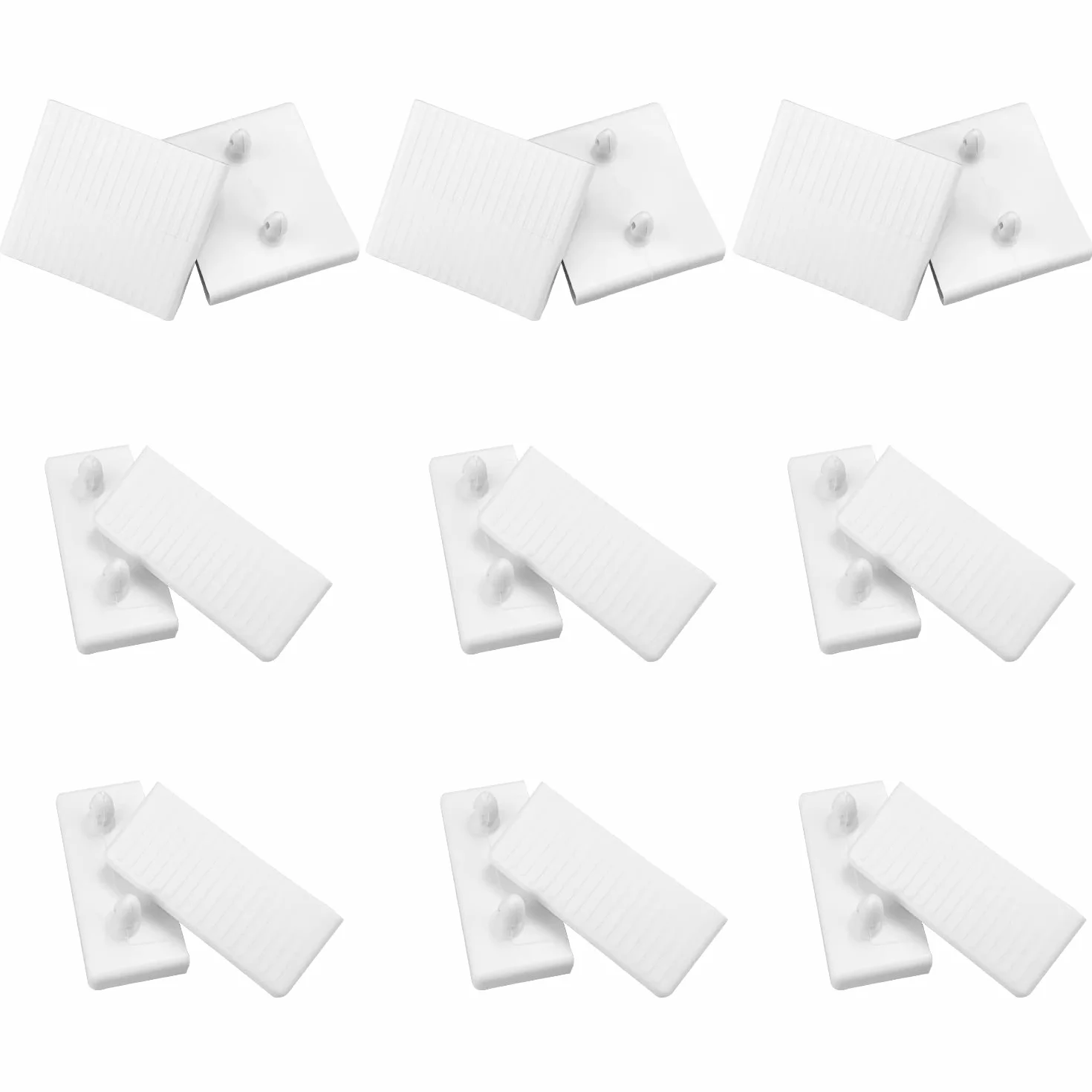 6 szt. uchwytów środkowych listew łóżkowych, 12 szt. osłon wspornika listew bocznych (63 mm x 9 mm wewnątrz), zamienne zestawy plastikowych uchwytów na listwy łóżkowe, zestawy do łóżek