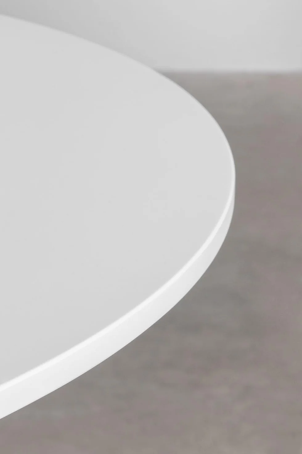 SKLUM Okrągły stół do jadalni z płyty MDF i metalu Yvetta Ø90 cm