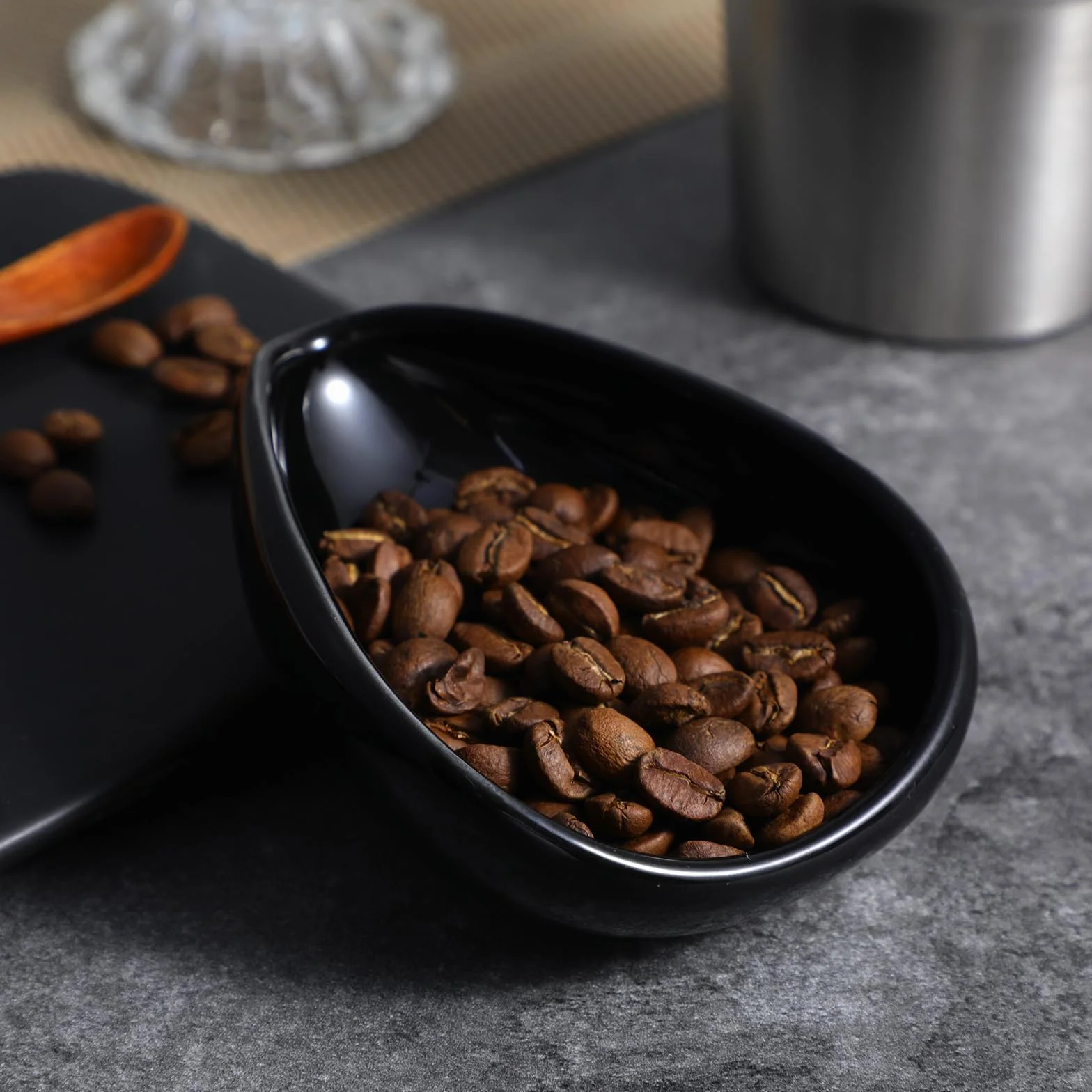 Czarny ceramiczny miernik do ziaren kawy, pojemnik na pojedynczą porcję, akcesoria do espresso i herbaty