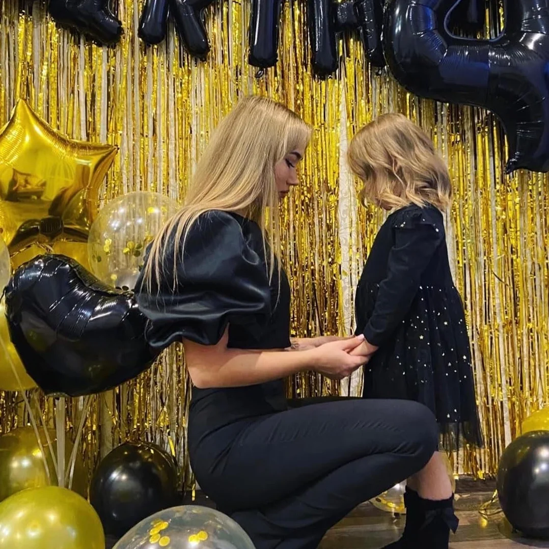 O-Kinee Złote zasłony z lamety, złote zasłony foliowe, 3 sztuki, 2,5 m, metaliczna zasłona na imprezę, urodziny, Ramadan, baby shower, wesele, imprezę, dekoracja