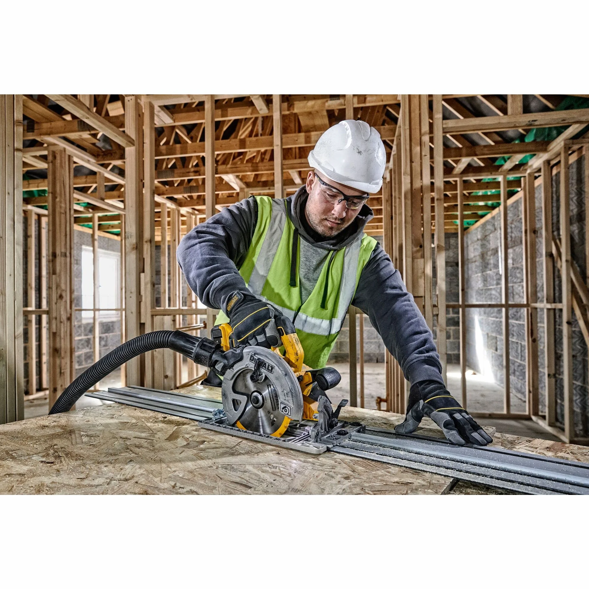 DEWALT Nowoczesny Piła circular bez escobillas xr 18v ø184mm i 58mm prof. bez ładowarka/akumulator z walizka tstak vi (z base do rail) dla profesjonalistów i majsterkowiczów 18v 58mm
