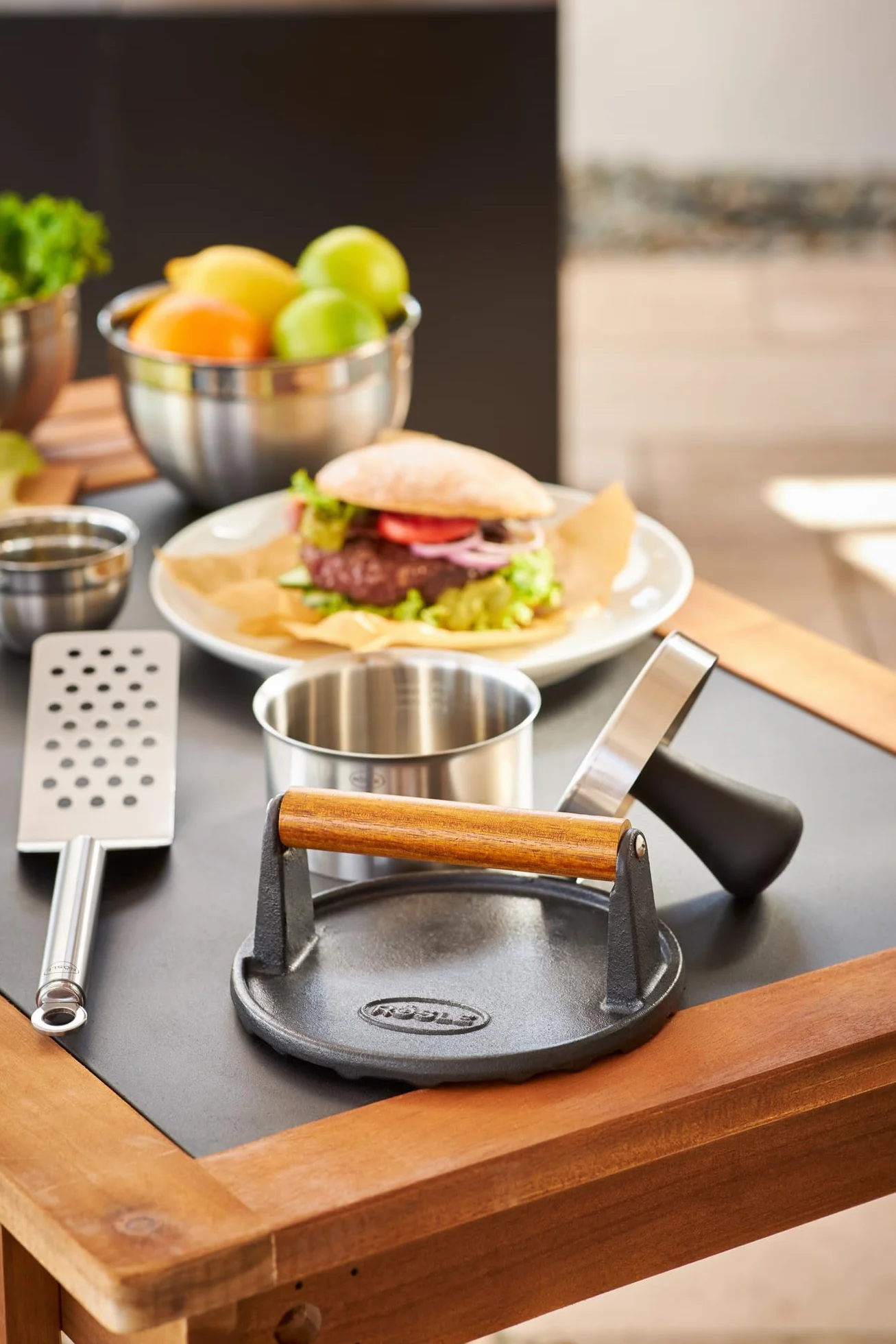 RÖSLE Prasa do burgerów Pro, wysokiej jakości prasa do mięsa do łatwego formowania burgerów, stal nierdzewna 18/10, 11 cm, nadaje się do mycia w zmywarce