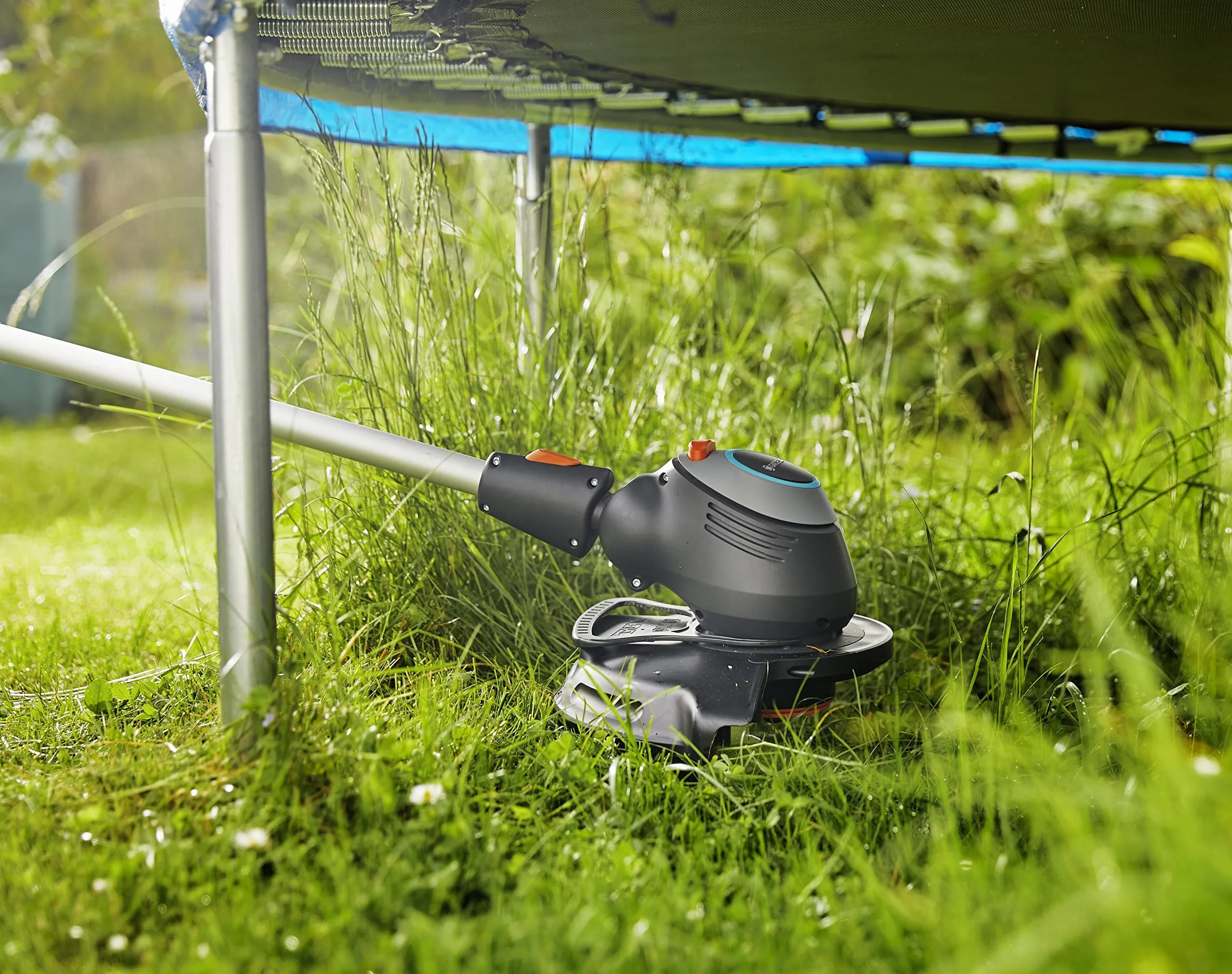 Gardena pokrywa szpuli do Turbotrimmer EasyCut 450/25, ComfortCut 550/28 PowerCut 650/28 (nr art. 9870, 9872, 9874): Gardena oryginalna część zamienna, do ochrony głowicy podkaszarki (05343-20)