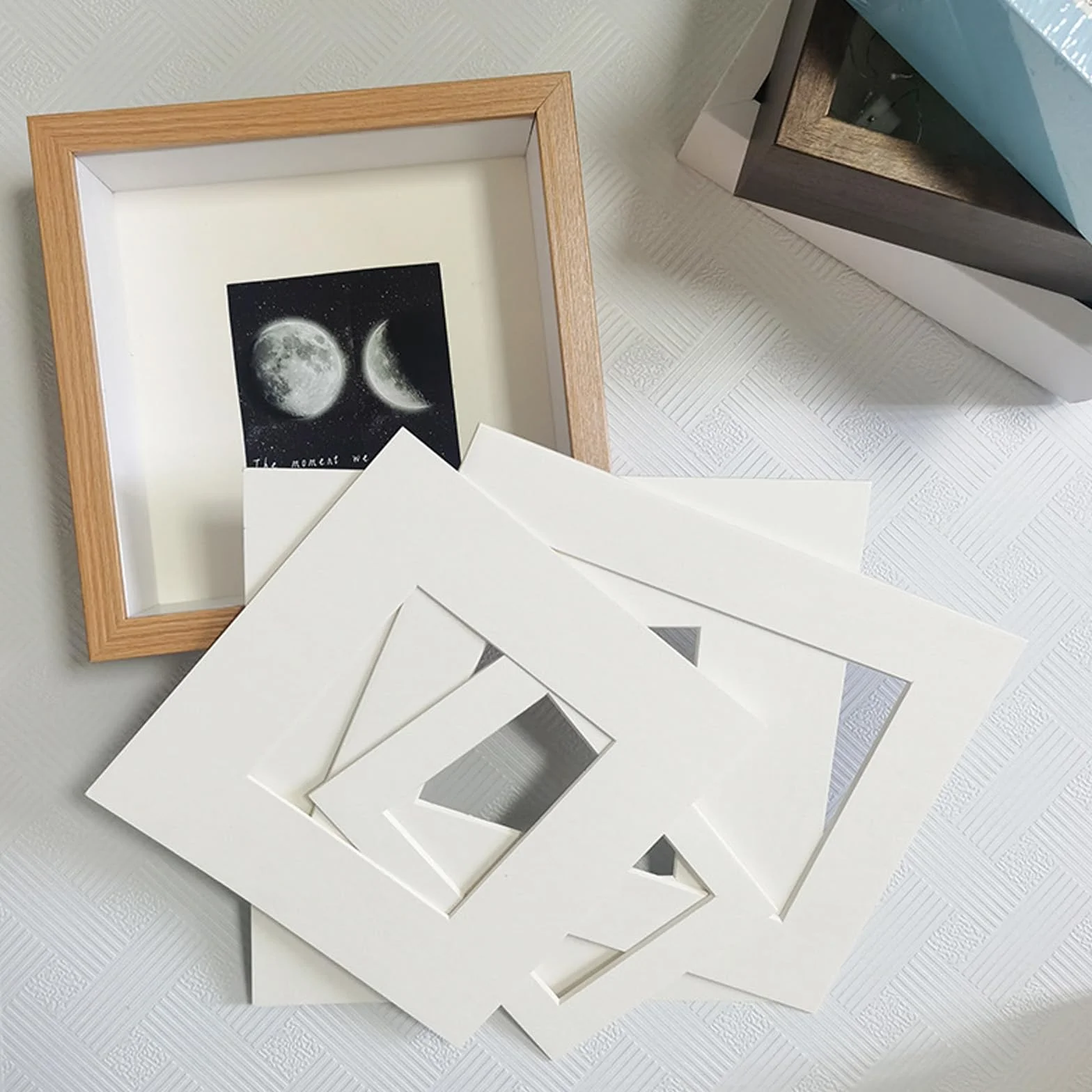Zestaw 10 sztuk, papier fotograficzny 10 x 15, odporny na starzenie się kwasów, 5 szt. 10 x 15 cm, 5 szt. 15 x 20 cm, do obrazów, zdjęć, wydruków artystycznych - kremowo-biały