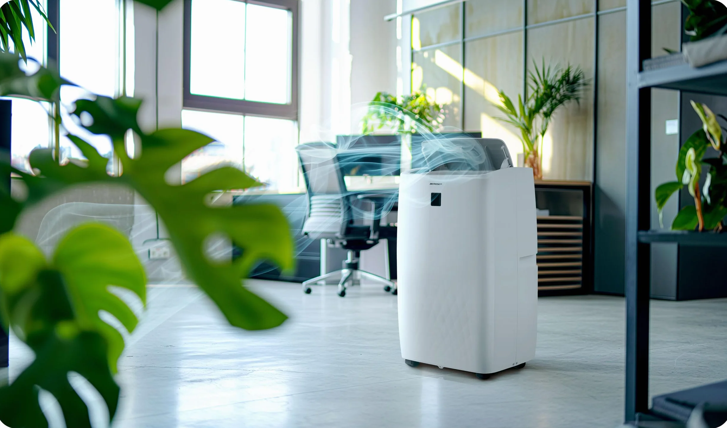 Berdsen Klimatyzator Przenośny 5w1 z Funkcją Grzania Osuszania 14000 BTU 34l/24h WiFi Biały