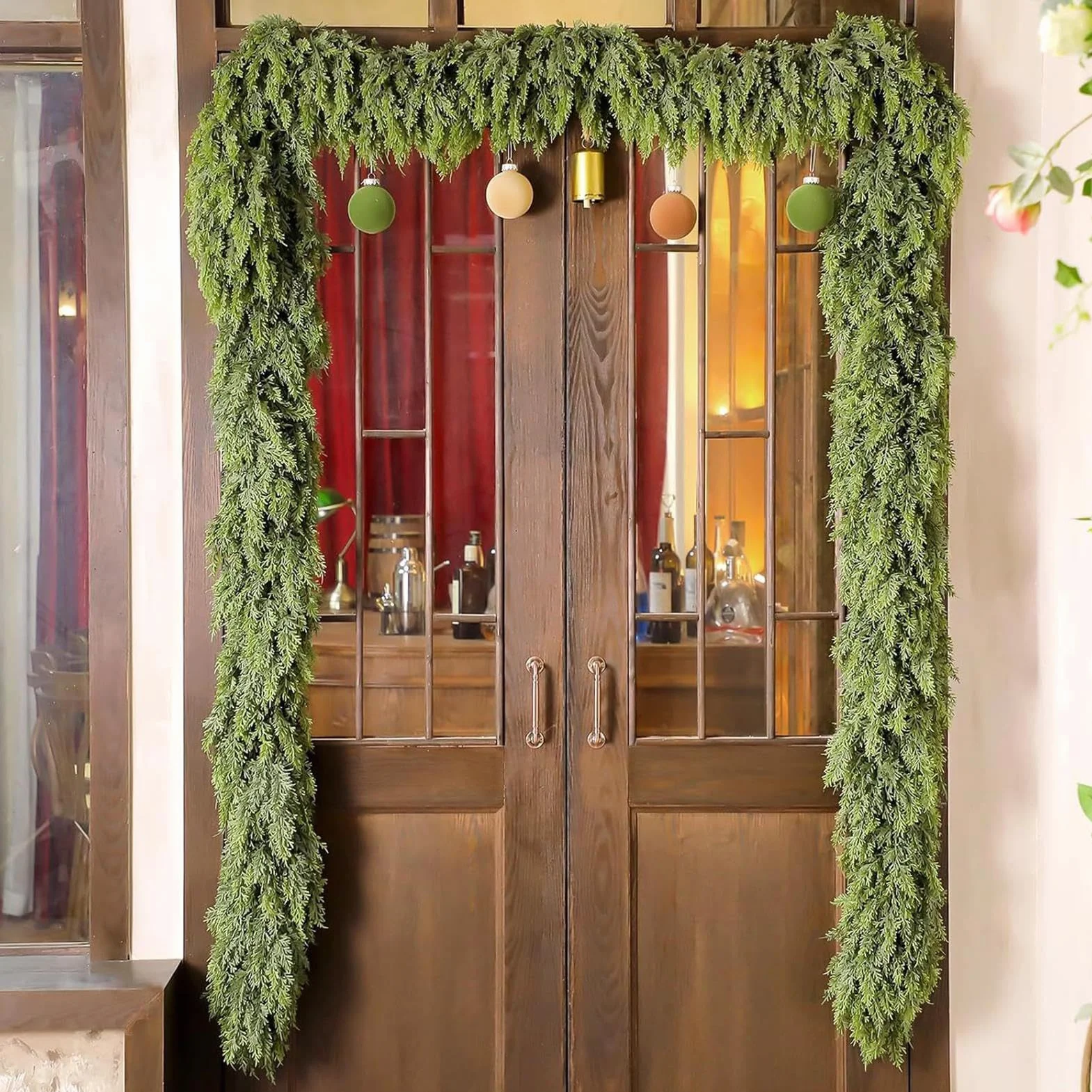 Świąteczna girlanda cedrowa, elastyczna konstrukcja, 1,8 m, Cedar Holiday Garland, realistyczna winorośl zieleni, odporna na kurz, do kominków okienne ramy schodowe stół Mantel