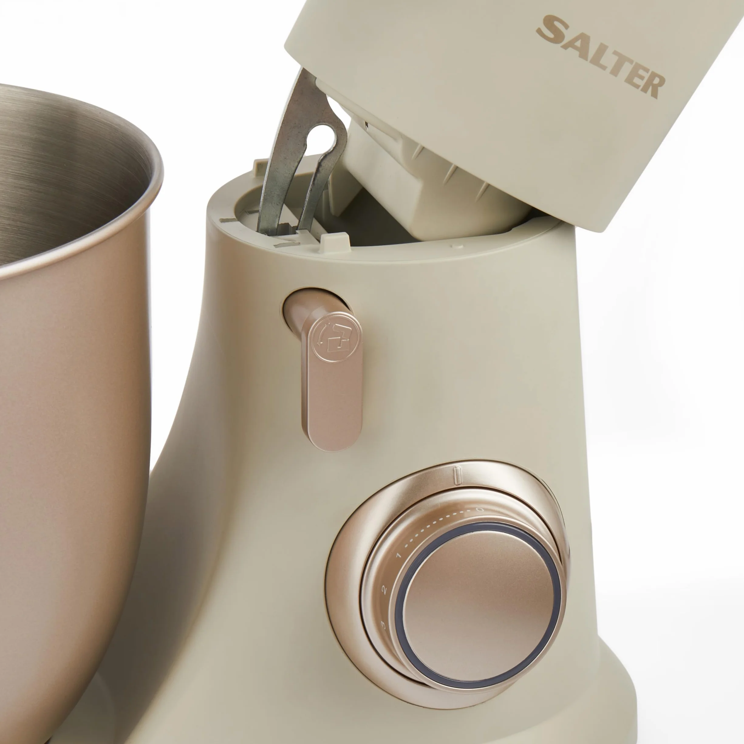 Salter Bakes Stand Mixer – Electric Baking Whisk, 10 Speeds with Pulse Setting, 4 Litre Mixing Bowl, Planetary Mixing Action, Splash Guard, Whisk, Dough Hook, and Beater Attachments, 1300W