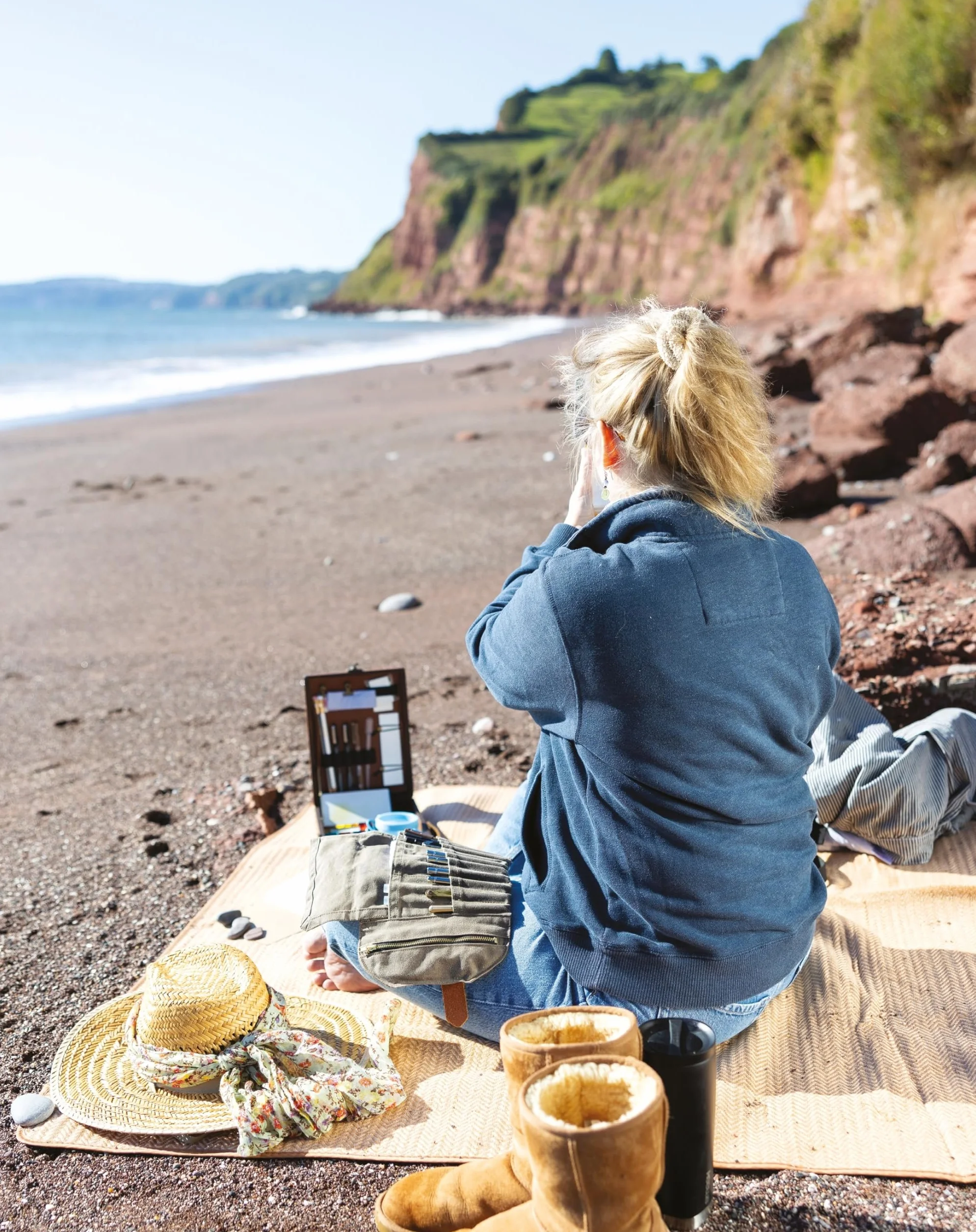 The Big Book of Tiny Painting: An Artist's Guide to Painting Outside in Ink and Watercolor