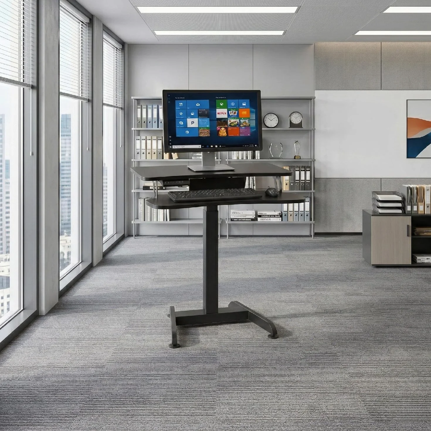Maclean MC-835 biurko komputerowe z elektryczną regulacją wysokości, stół roboczy do 37 kg, pozycja stojąca i siedząca, 72-122 cm, regulacja wysokości