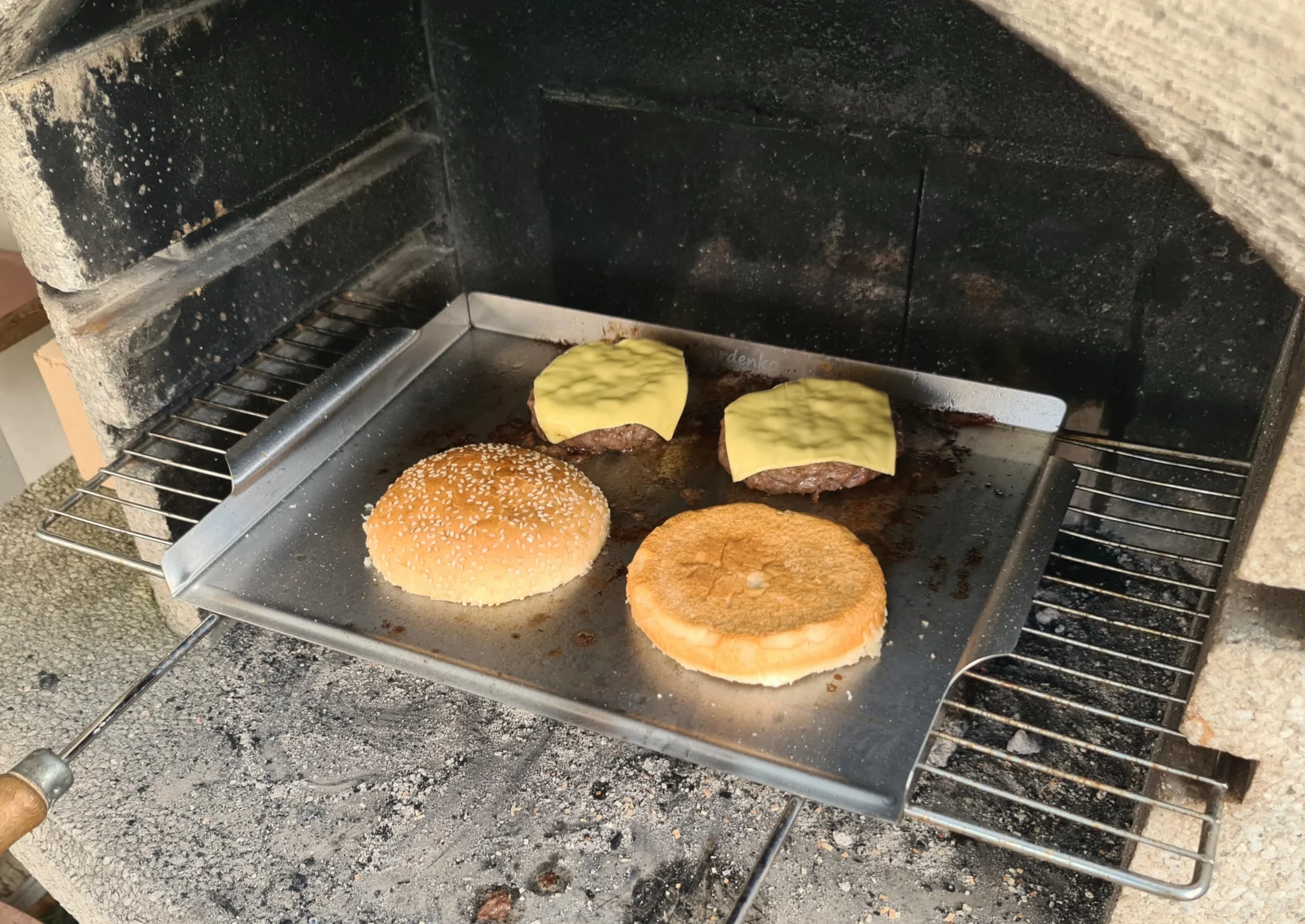 Płyta grillowa ze stali nierdzewnej 40x29 cm, Solidna taca na grilla do burgerów, mięs, warzyw, Plancha do grilla węglowego, 1 kg
