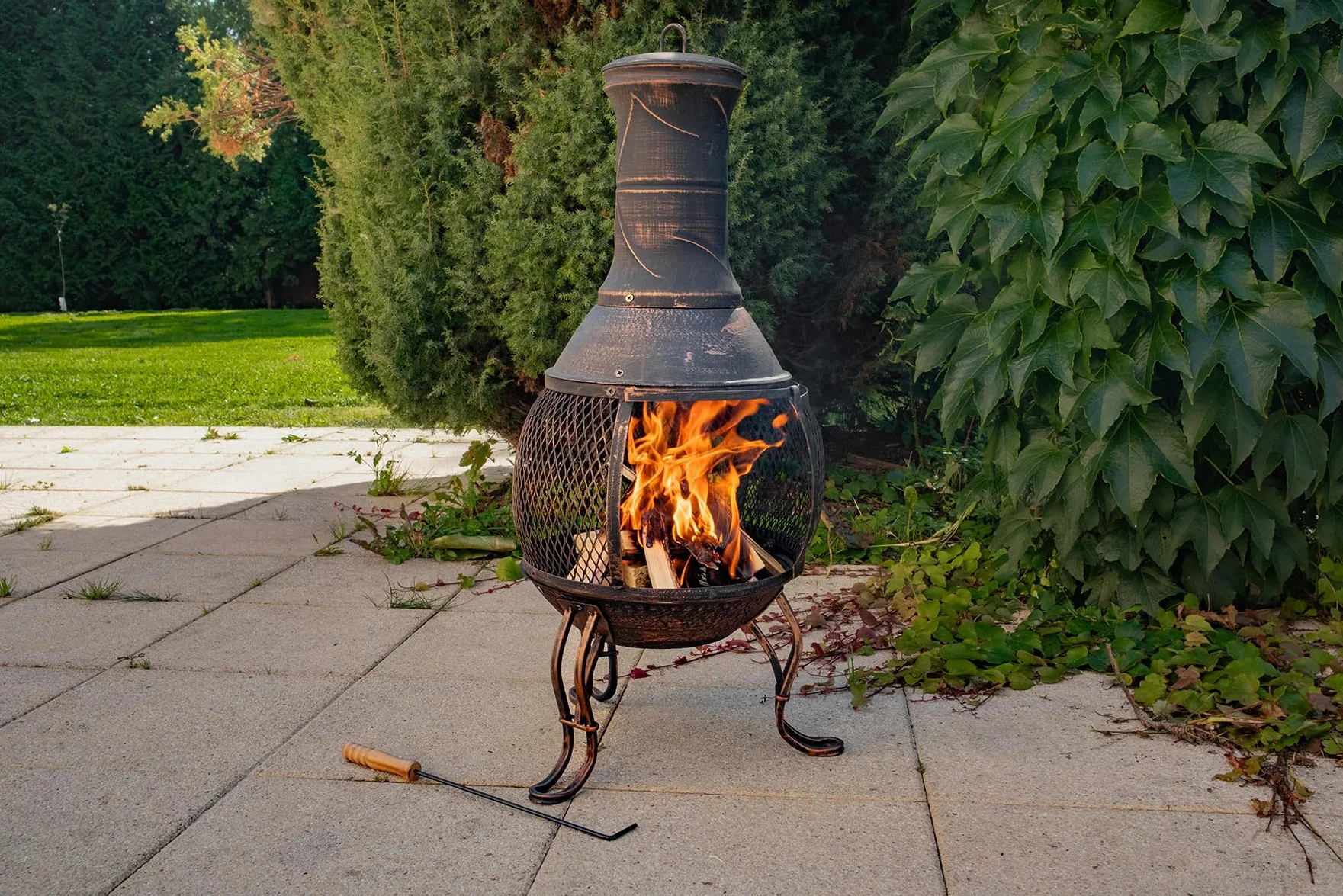 Piec aztecki Cancun, wieszak na fartuch, drewniany grill, ochrona przed iskrami, ogród, taras, stary piekarnik, 89 cm, wygląd brązu, dekoracja, piec stalowy żeliwny