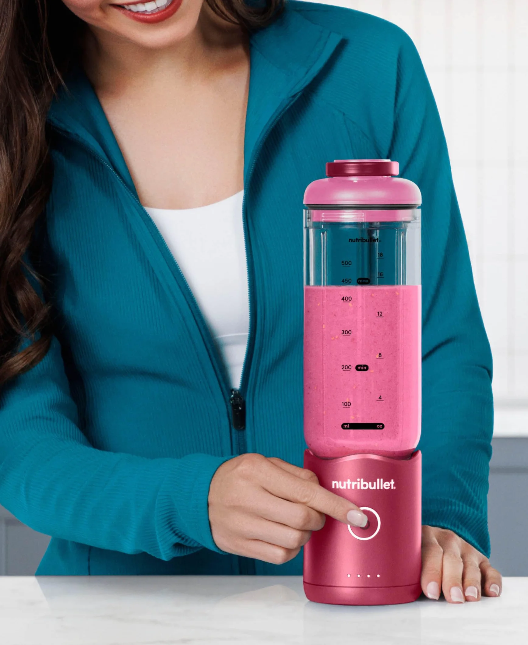 Nutribullet Flex 650 ml, Przenośny Blender z Pokrywą do Popijania, Odłączane Ostrza, Ładowanie USB-C, Kruszenie Lodu i Mrożonych Owoców, Blender Turystyczny z Kubkiem Wolnym od BPA, NBP213MA, Magenta