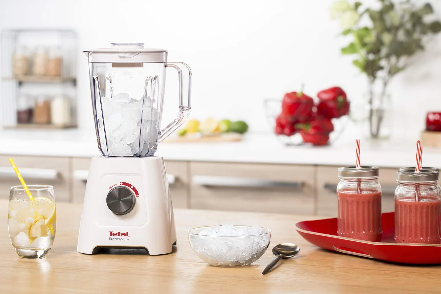 TEFAL Blendforce 2 BL420131 Blender kielichowy stojący, Biały o mocy 600 W, 2 prędkości blendowania, Funkcja kruszenia lodu
