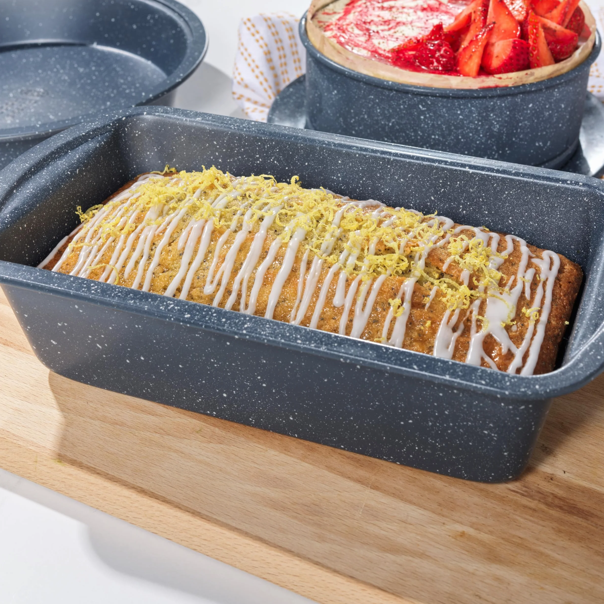 Russell Hobbs RH00996EU Nieprzywierająca forma do chleba, kolekcja nocna, idealna do pieczenia świeżych ciast i chleba, bezpieczna do temperatury piekarnika do 220°C, niebieski wzór granitu, 28 cm