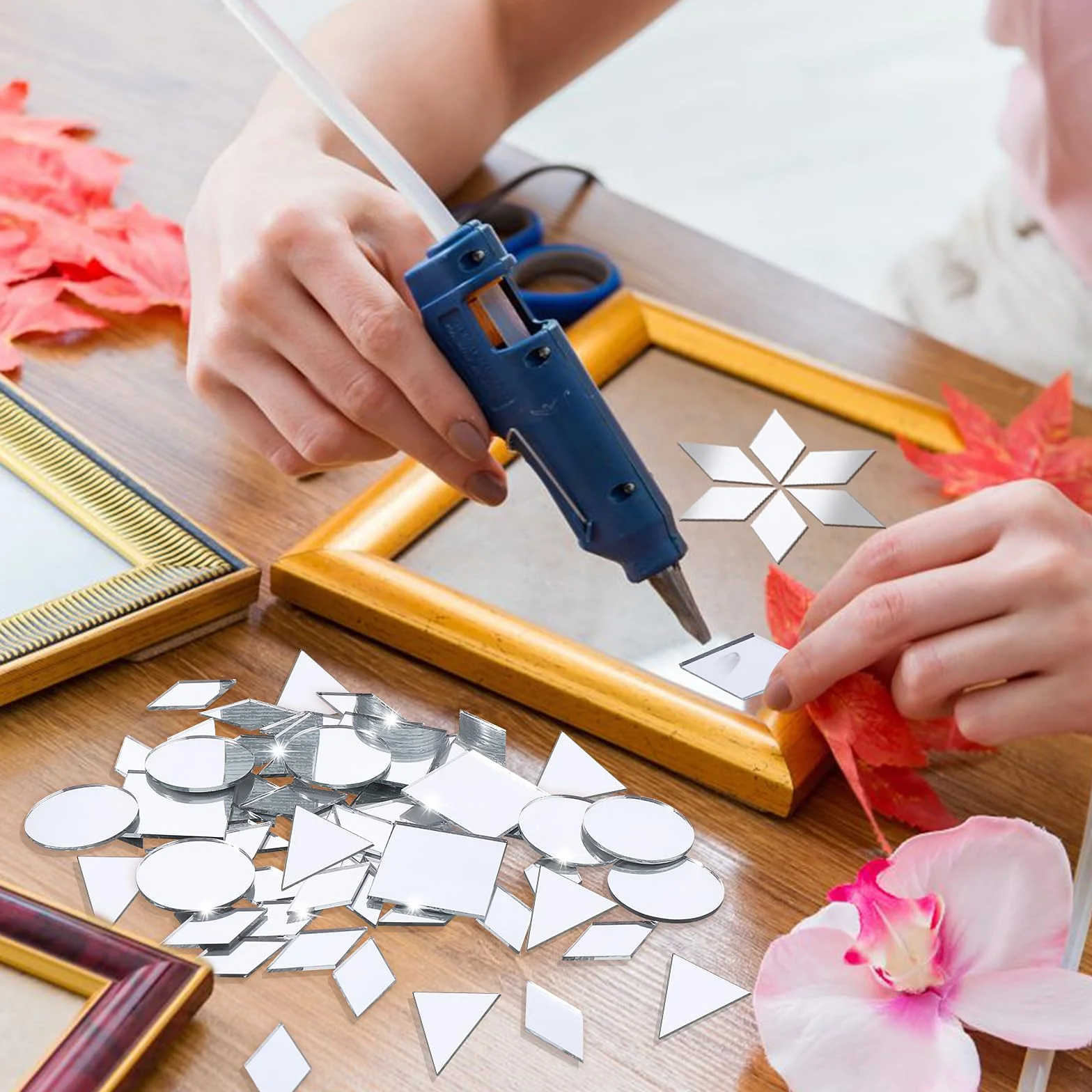 Piriuuo 240 sztuk małych lusterek, małe lustra do majsterkowania, 3 kształty, rzemiosło, lustro mozaika, mini lustro, kafelki, lustro, mozaika, folia lustrzana, DIY, do projektów i dekoracji