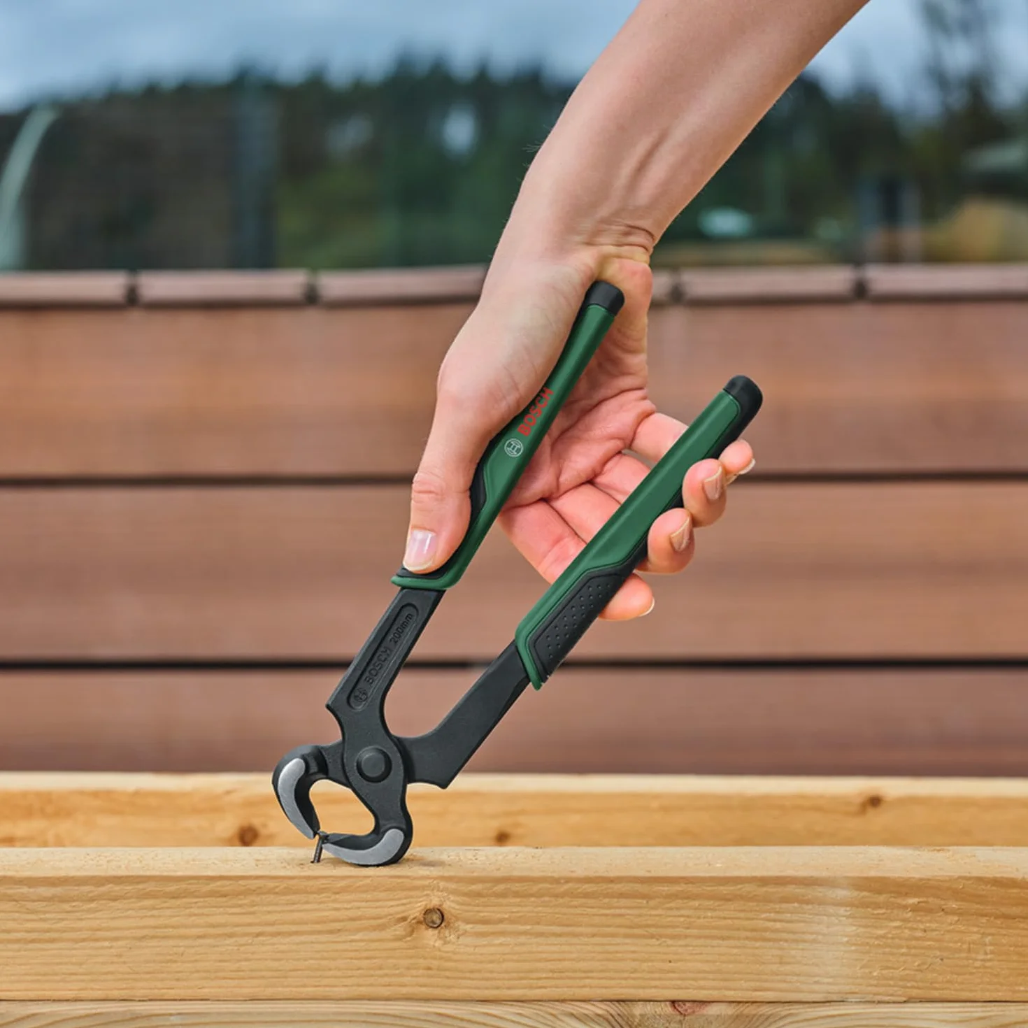 Bosch obcęgi stolarskie 200 mm (obcęgi tnące do wymagających i precyzyjnych prac, stal chromowo-wanadowa, podw. hartowane krawędzie, płynne otwieranie, ergon. miękka okładzina Softgrip)