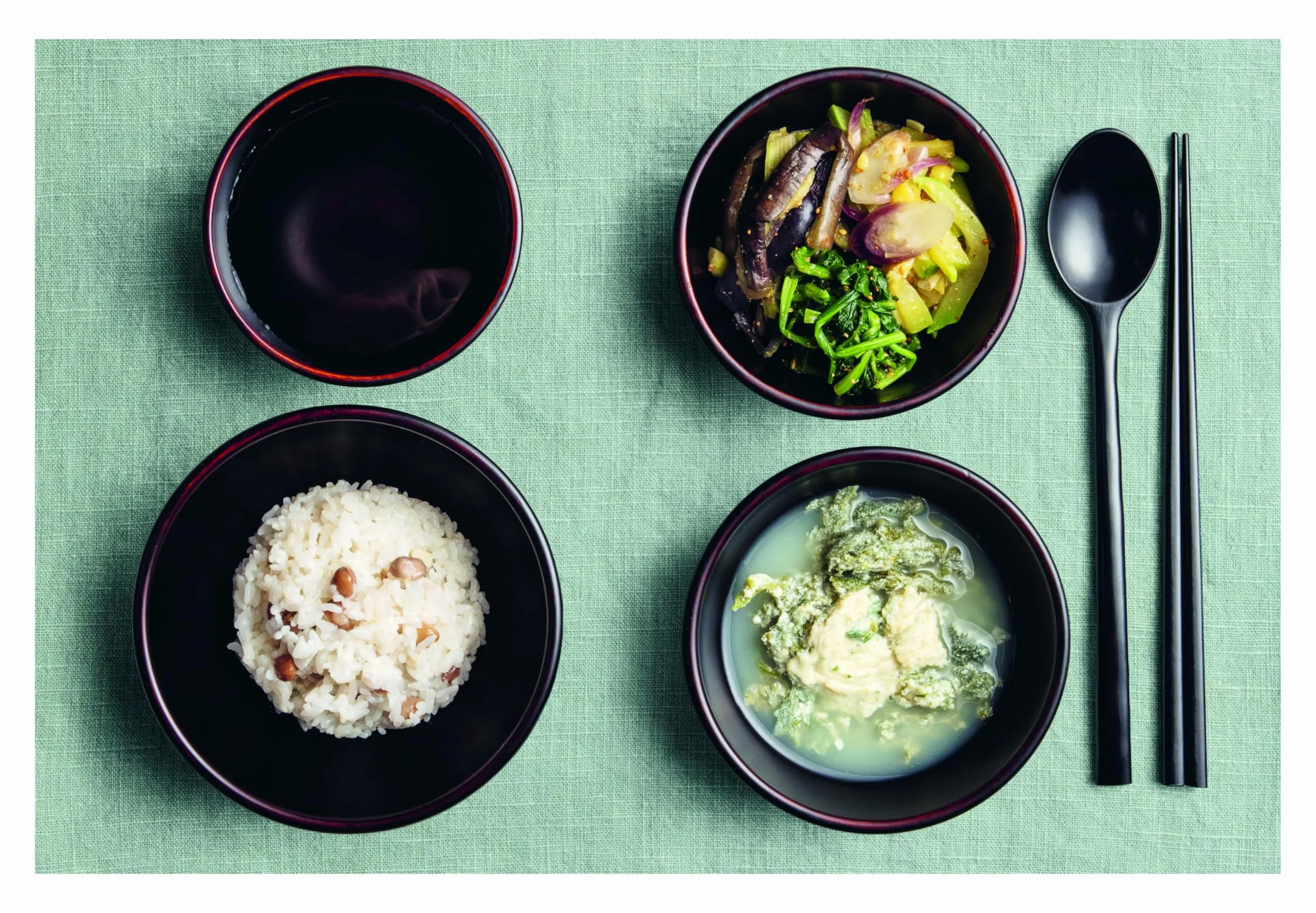 Korean Temple Cooking: Lessons on Life and Buddhism, with Recipes, the Life and Work of Jeongkwan Snim