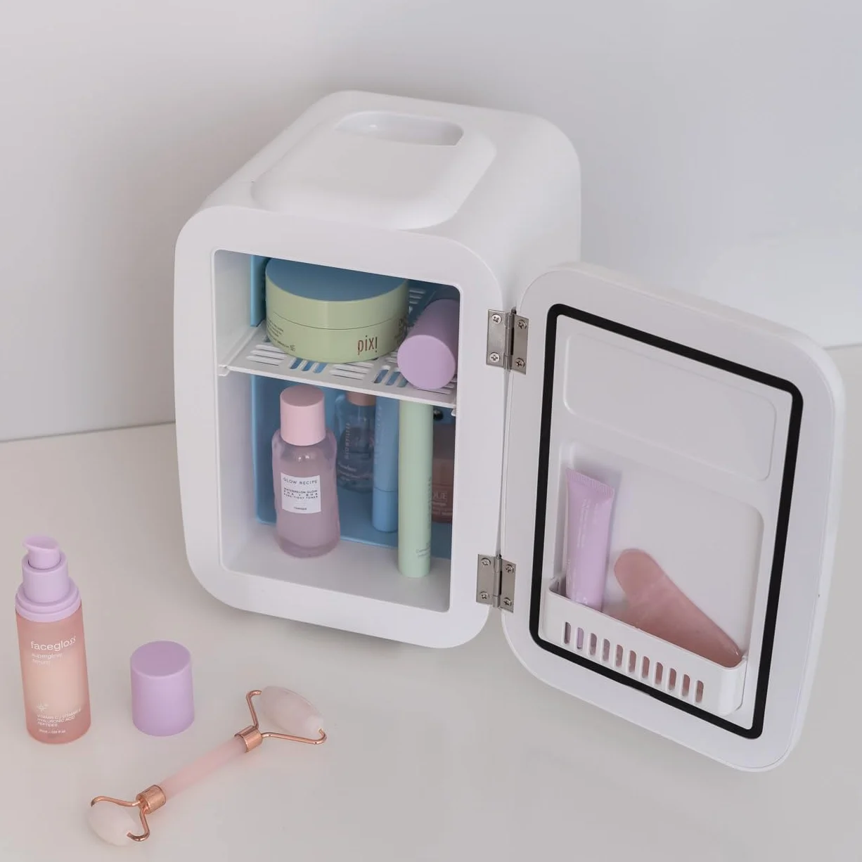 Flamingueo Mini Lodówka 4L - Mini Lodówka do Sypialni, Mała Lodówka 12V/220V, Funkcja Gorąca i Zimna, Lodówka Kosmetyczna, Mini Fridge Skincare