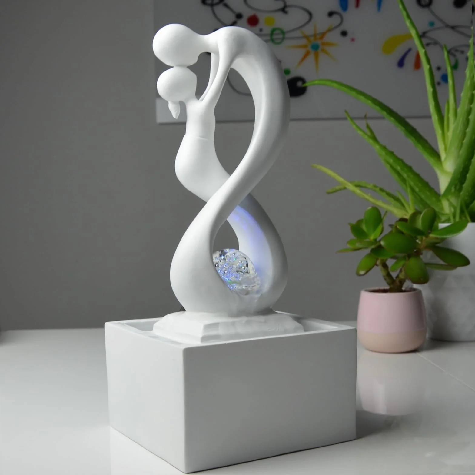 Zen'Light - Nowoczesna fontanna wewnętrzna Amor White z kolorowym światłem LED - Wystrój w stylu sztuki współczesnej, idealna medytacja i relaks - Oryginalny design Obrotowa kula zamknięta -