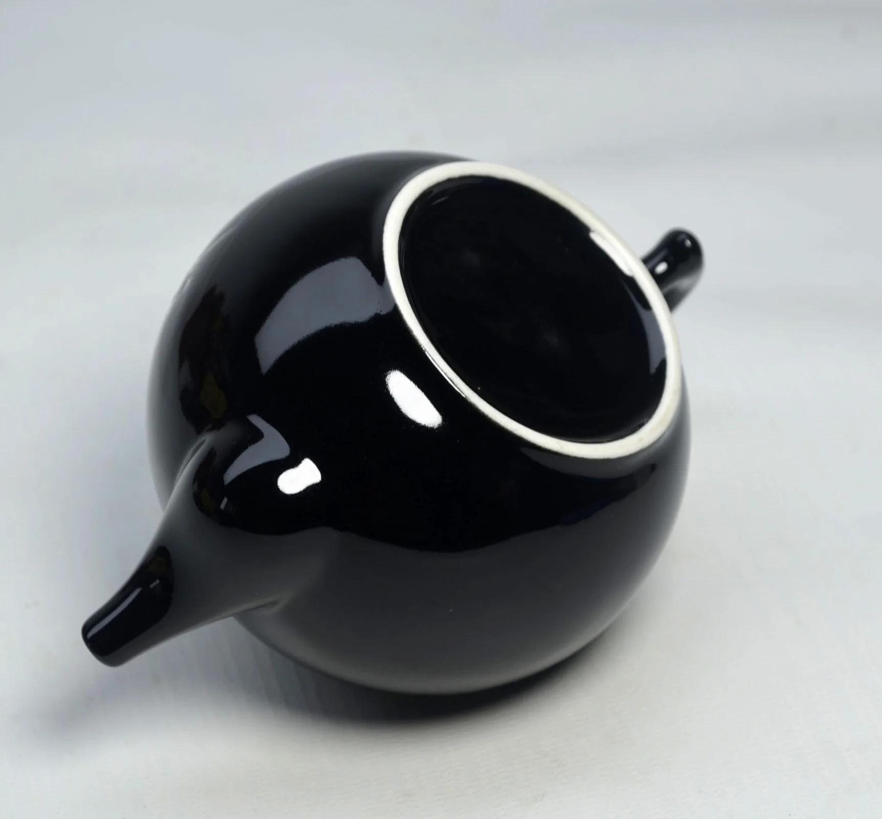 Porcelanowy czajniczek, 300 ml Mały Czajnik Xishi Chiński Zestaw do herbaty Gongfu Ceramiczny Dzbanek Czarny (Czajnik)