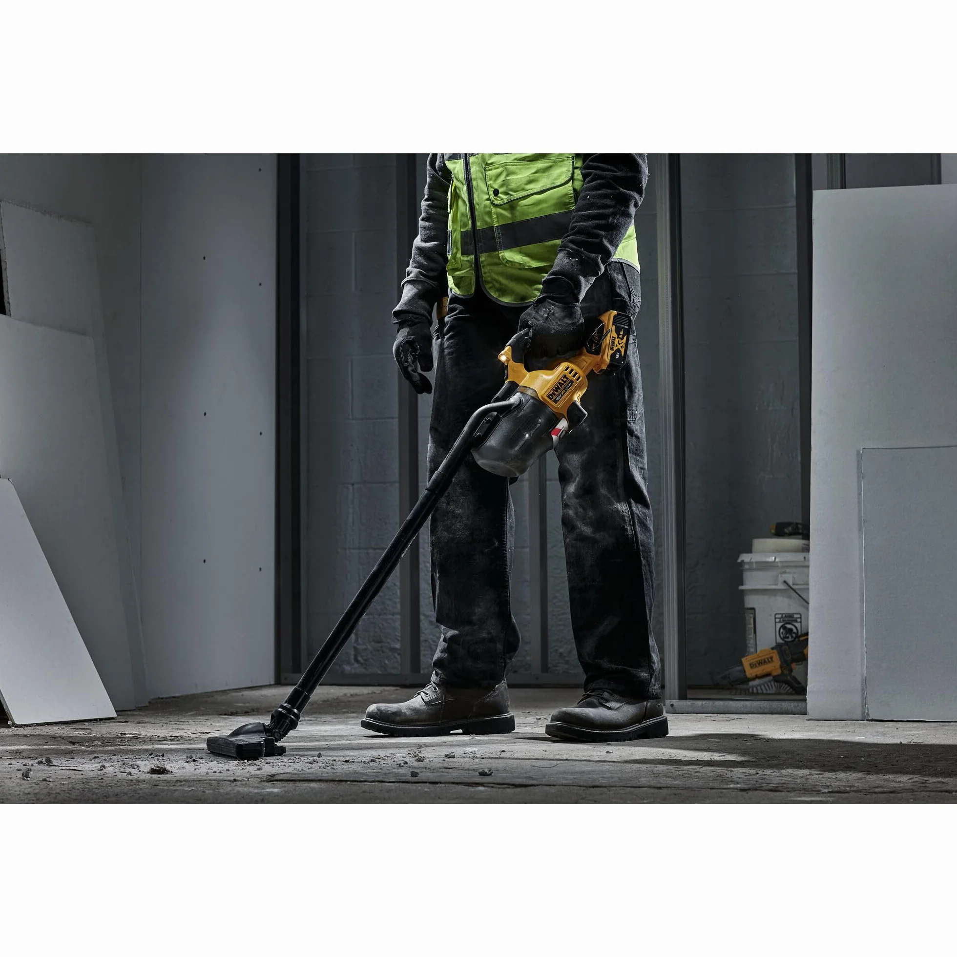 Dewalt DCV501LN odkurzacz akumulatorowy 18 V (odkurzacz klasy L, z filtrem HEPA, z przełącznikiem do pracy ciągłej, jasna biała dioda LED, w zestawie hak na pasek, torba do przenoszenia i akcesoria,