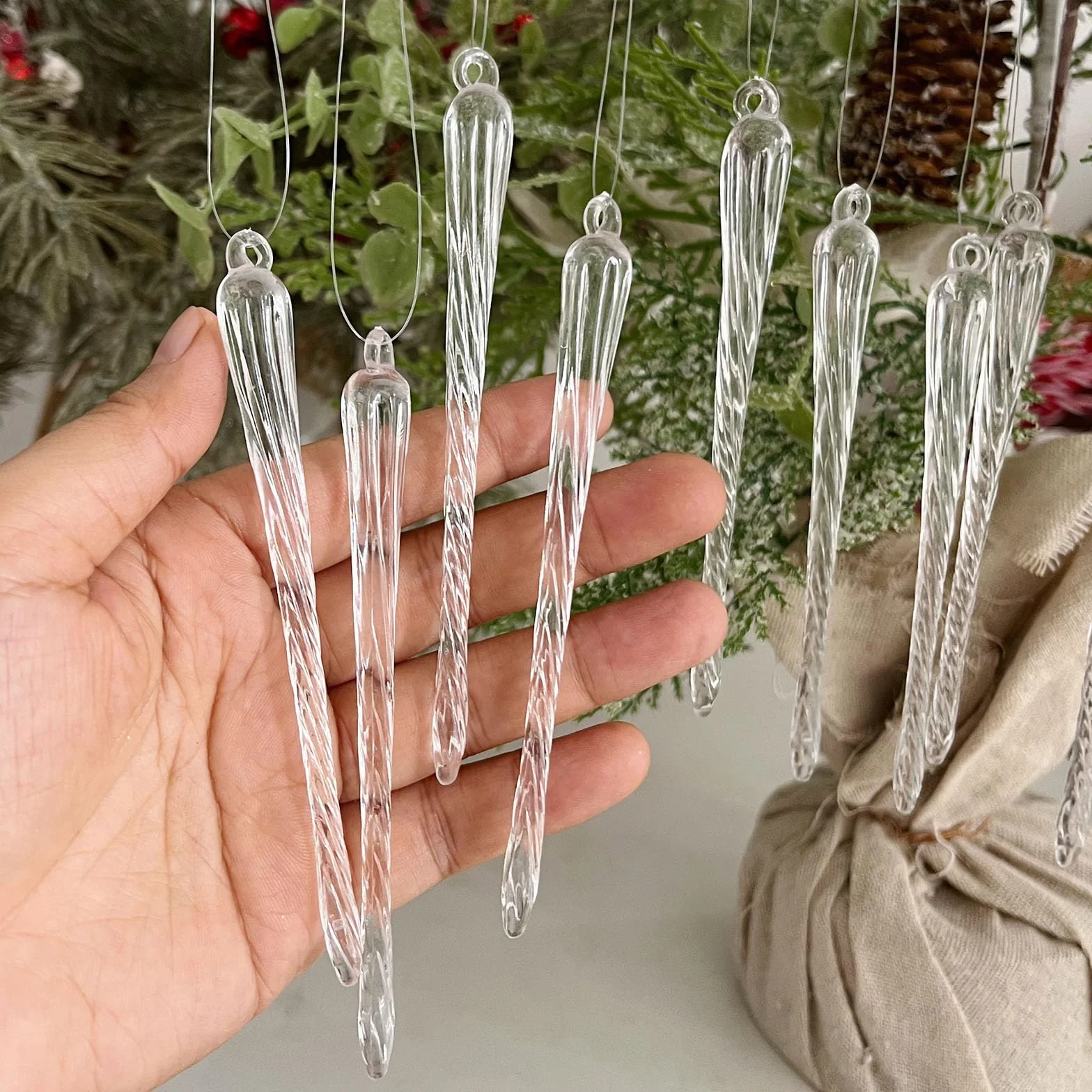 30szt. ozdoby choinkowe sople lodu akrylowe przezroczyste zestaw sopli lodu 12cm dekoracje choinkowe ozdoba choinkowa akrylowa do zawieszenia (Kształt C-12cm)