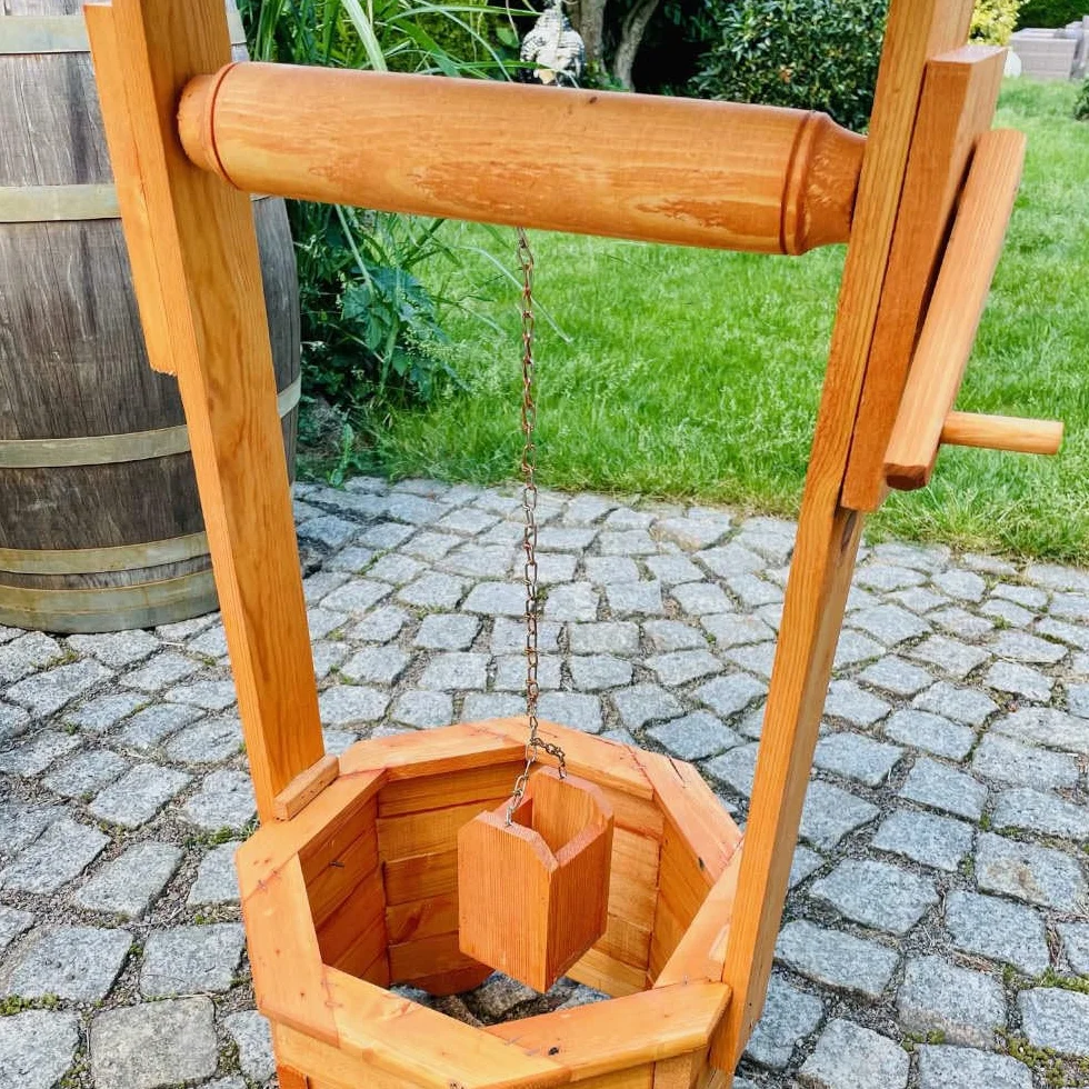 Dekoracyjna fontanna ośmiokątna z drewna, brązowa, wysokość 130 cm, fontanna ogrodowa, impregnowana