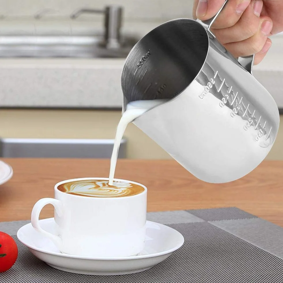 Dzbanek do spieniania mleka, dzbanek do spieniania mleka 350 ml / 550 ml ze stali nierdzewnej, miarka do baristy, cappuccino, espresso. (550 ml)