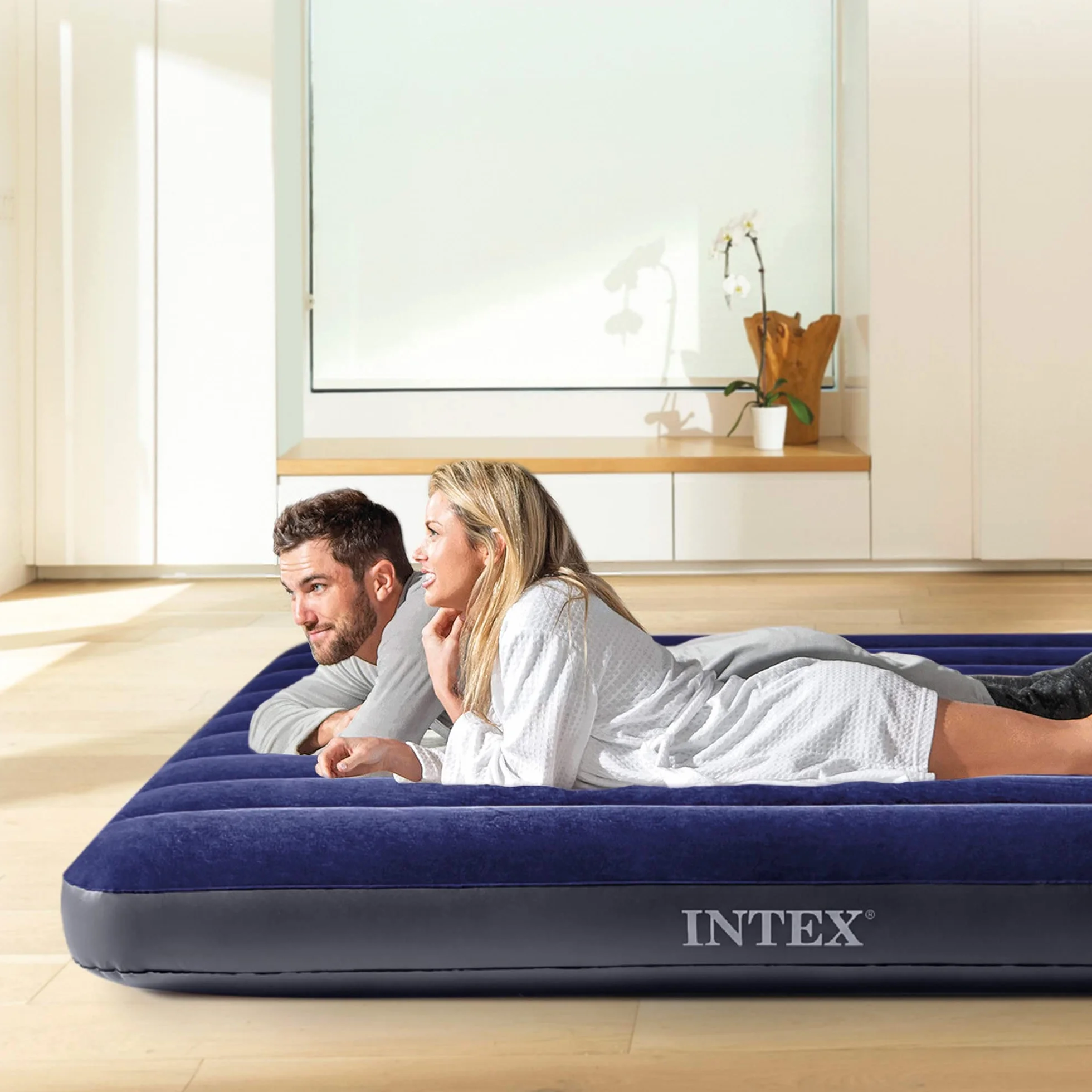 Intex Uniseks 64765 Nadmuchiwany Materac, Granatowy/Czarny, 203 x 152 x 25 cm