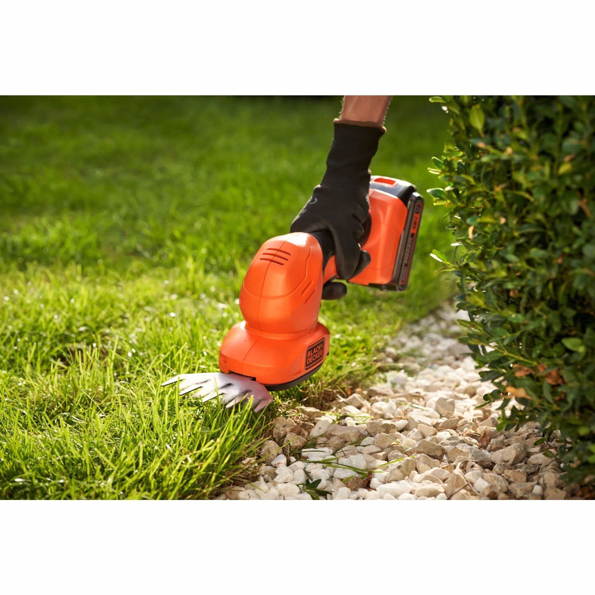BLACK+DECKER nożyce do cięcia nożyc 18 V (jednostka bez baterii i ładowarki), pomarańczowy, czarny, BCSS18B-XJ