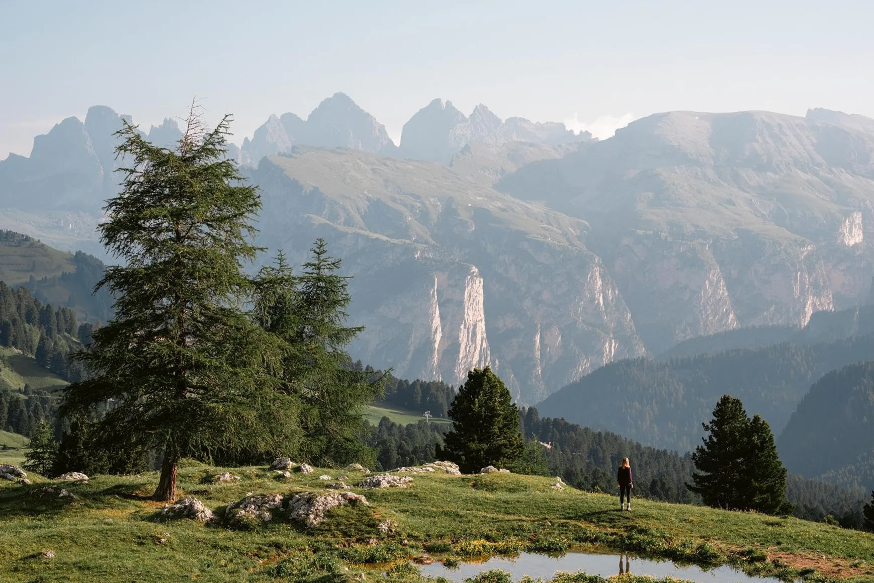 Escape Discovering the Dolomites. A Visual Journey and Adventures /anglais/allemand
