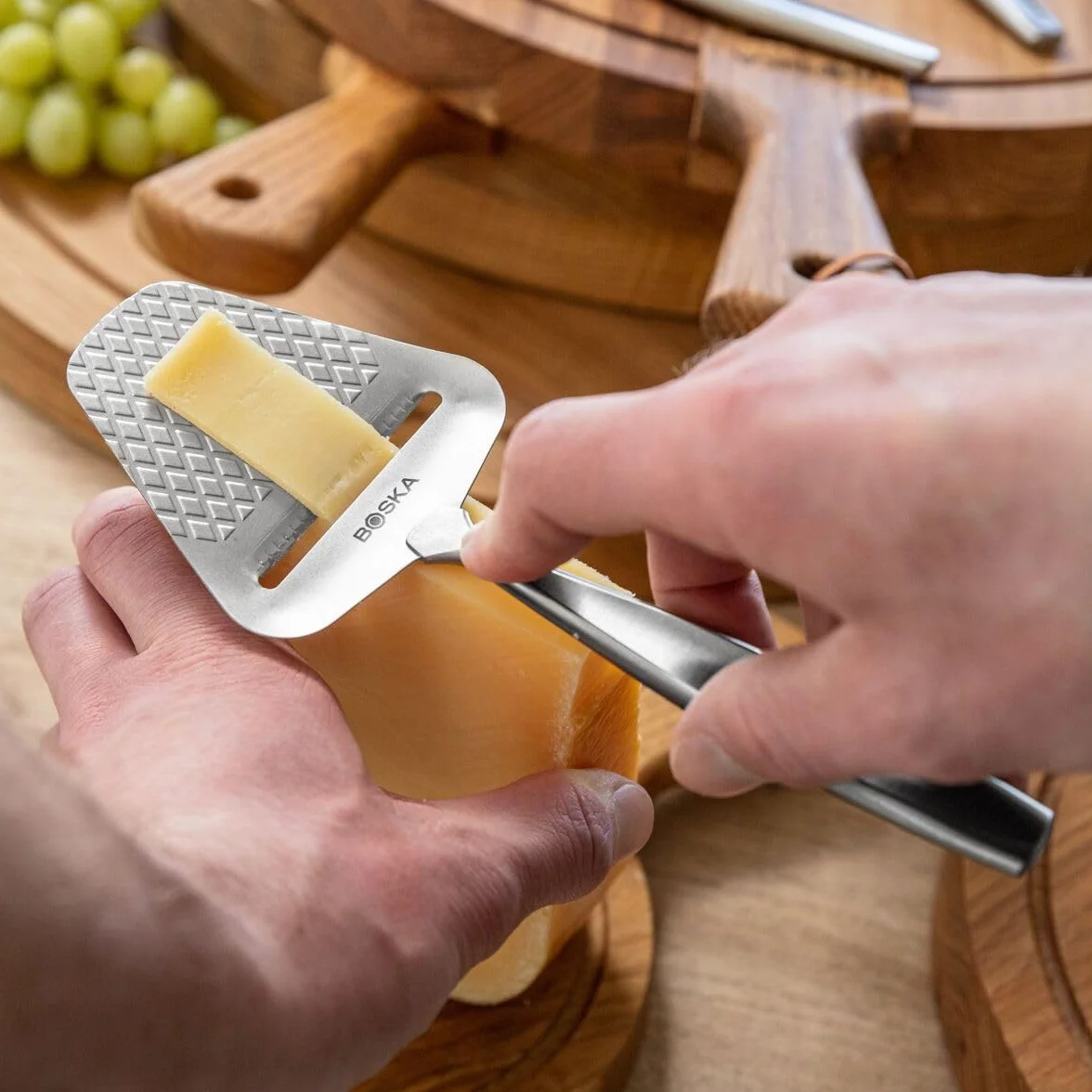 Boska Monaco+ Łopatka do sera – z opatentowaną powłoką zapobiegającą przywieraniu – 205×75×15 mm
