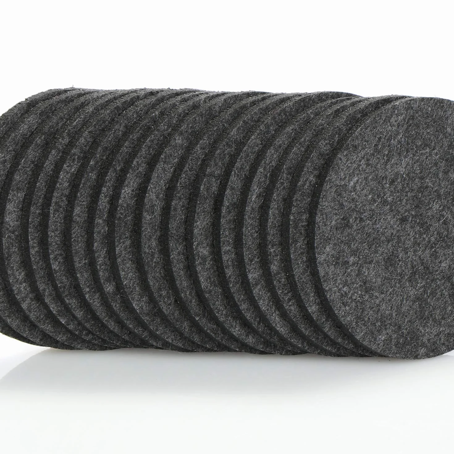 COM-FOUR® 16x filcowe podkladki - ochraniacze na stól wykonane z wytrzymalego filcu - zmywalna podstawa na kubki, szklanki, butelki - podkladki pod kubki Ø 10 cm (Ø 10cm - okragle)