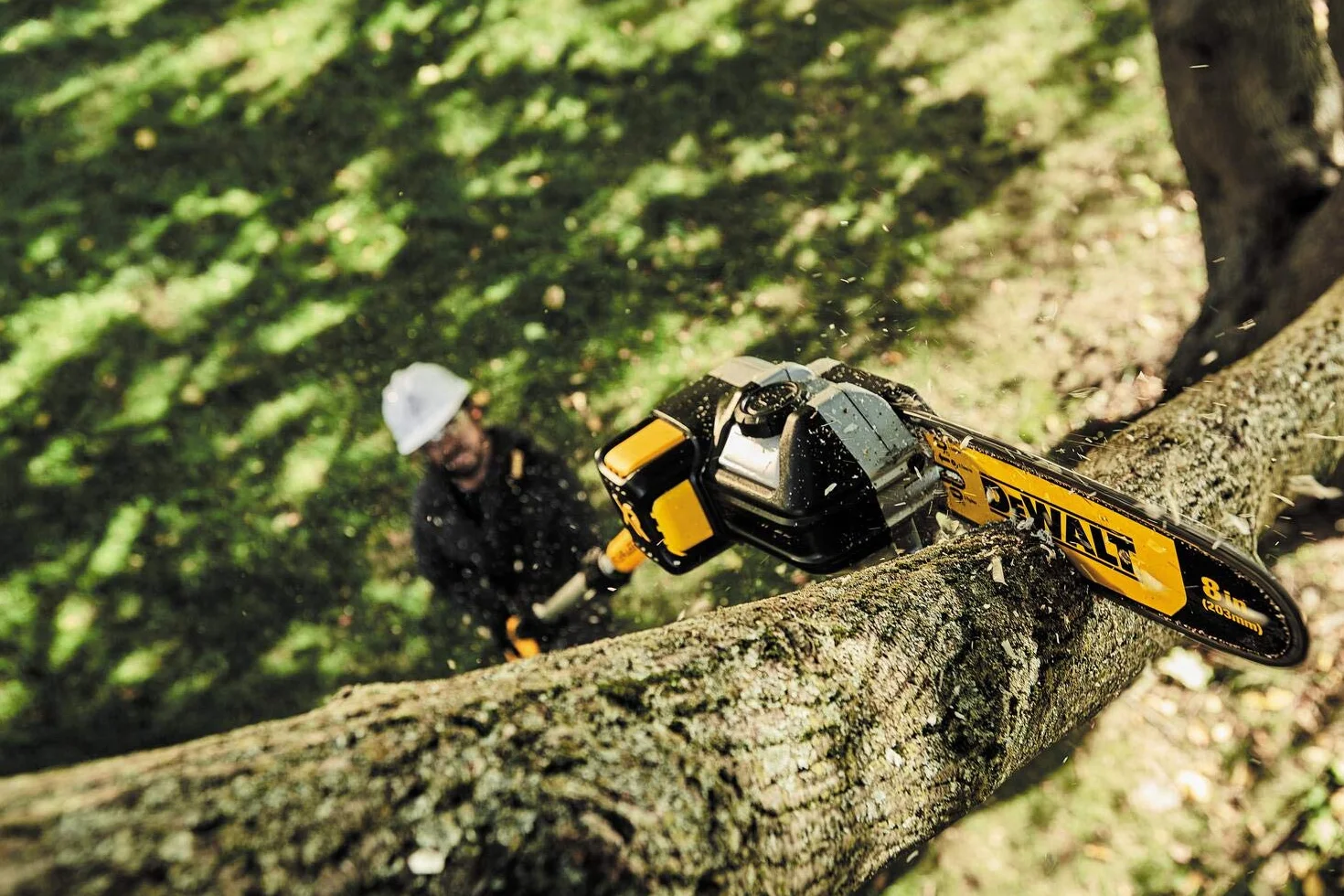DEWALT Skuteczny Podadora pértiga bez escobillas xr 18v z 1 akumulator li-ion 5ah 20cm dla profesjonalistów i majsterkowiczów do pracy profesjonalnej 18v 20cm